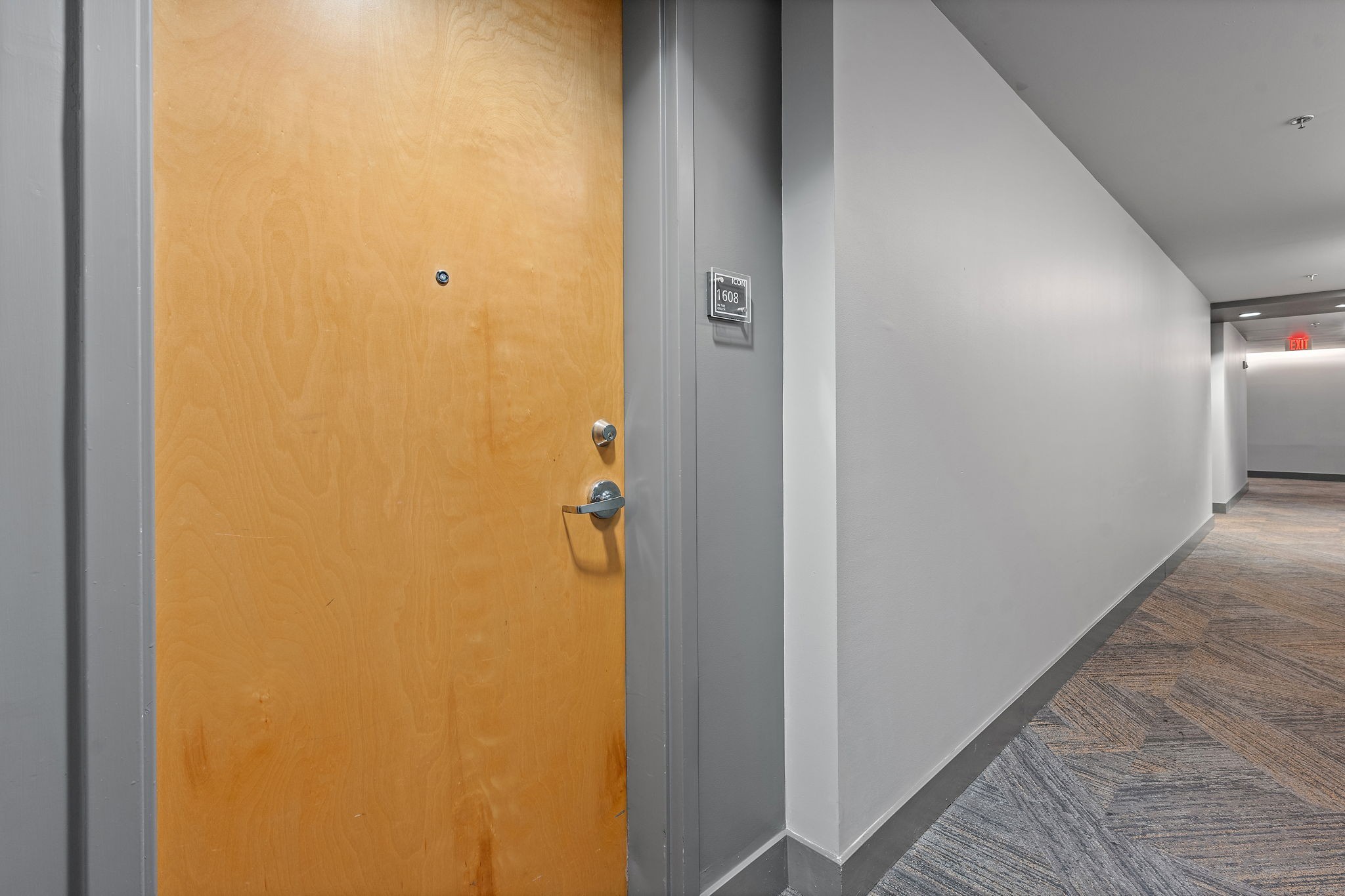 600 12th Ave, S Unit: 1608