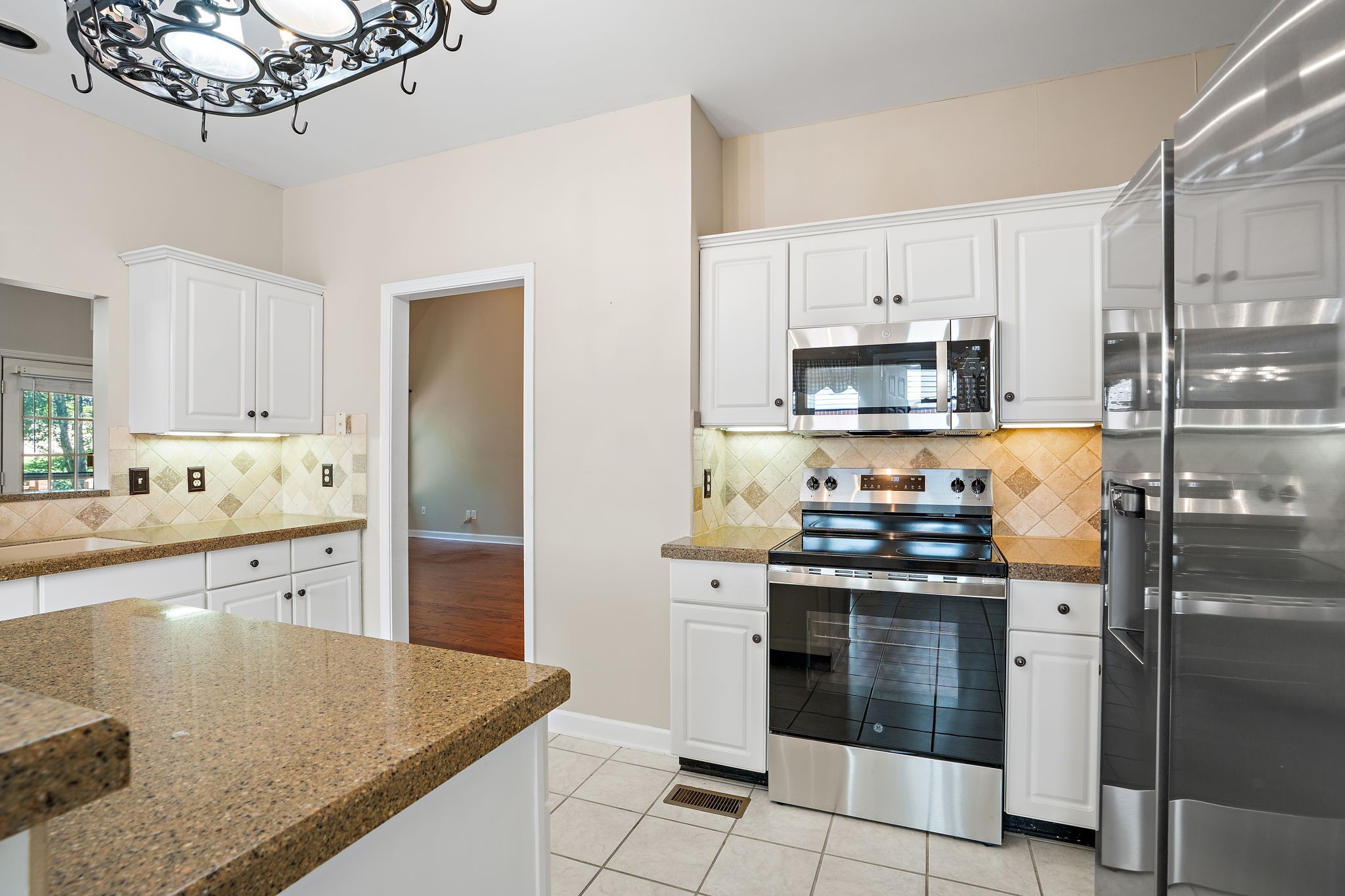 5521 Peninsula Park Lndg