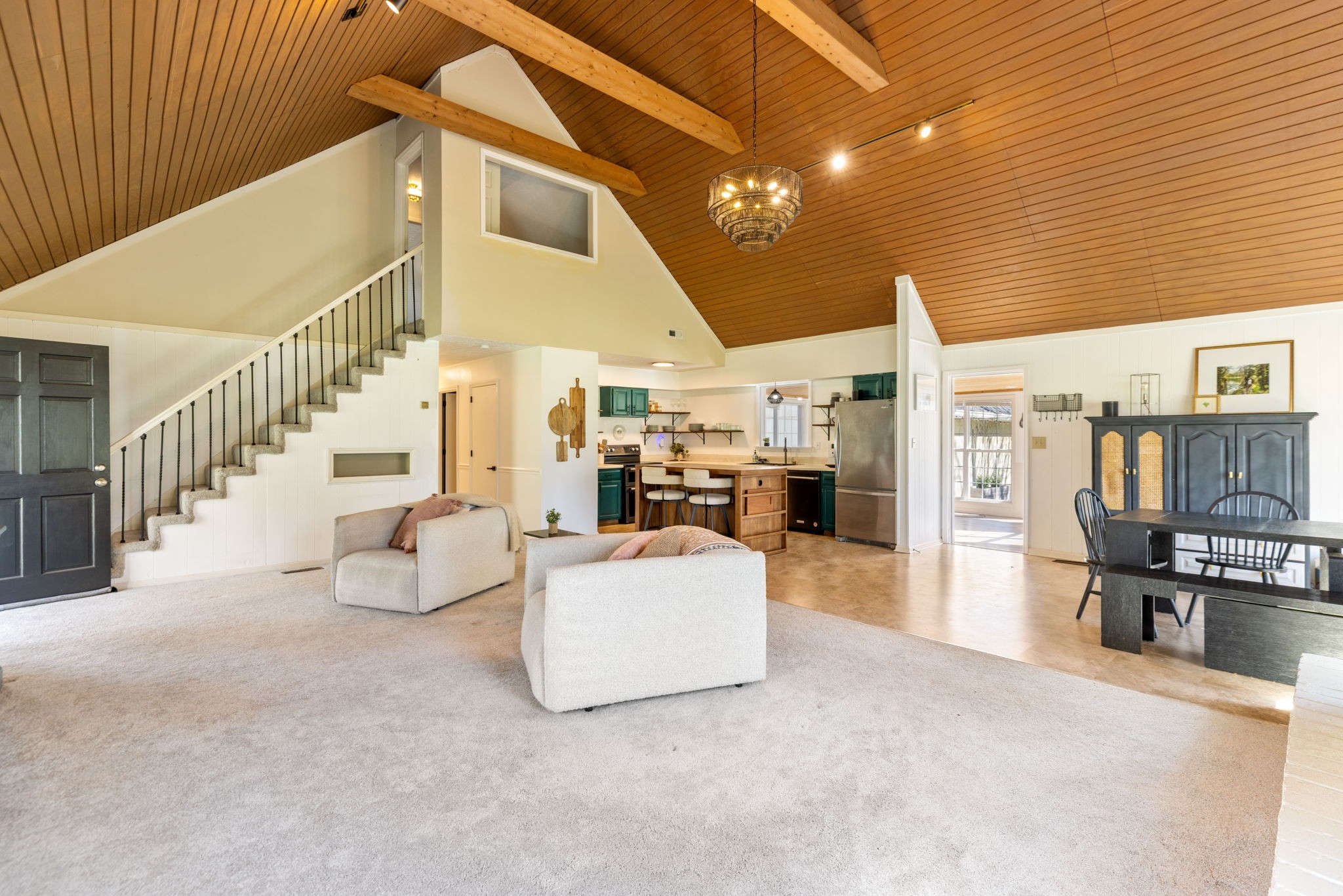 8158 Old Springfield Pike