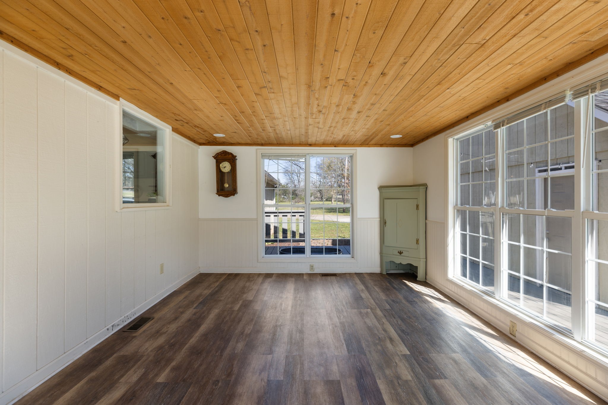 8158 Old Springfield Pike