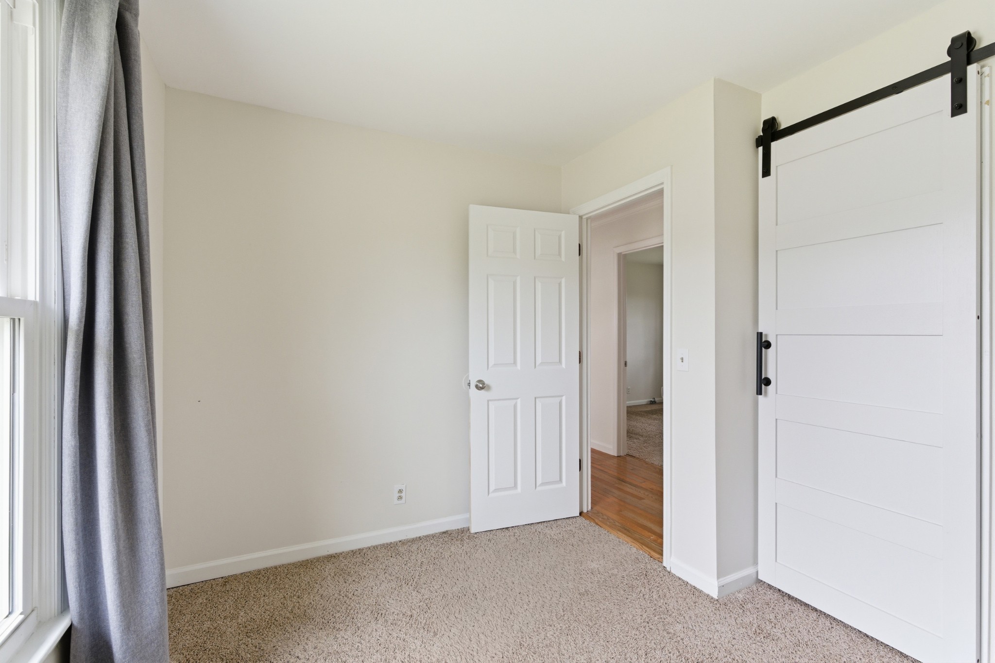 8143 Bonnafair Dr