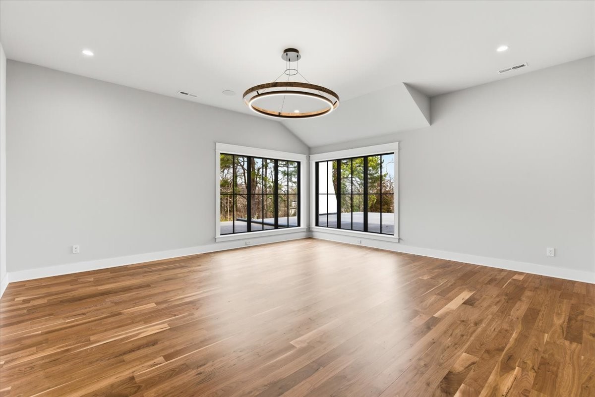 818 Brentview Dr