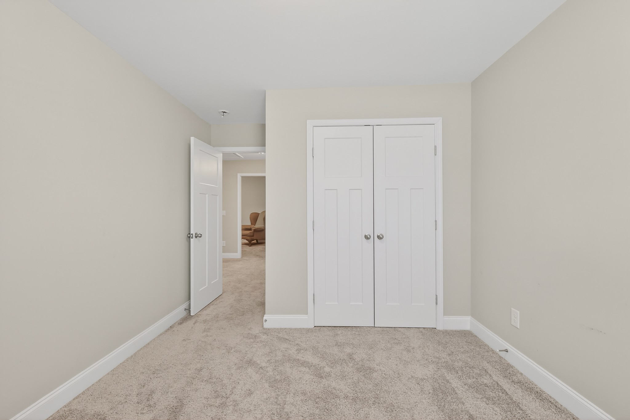 430 Longstone Rd