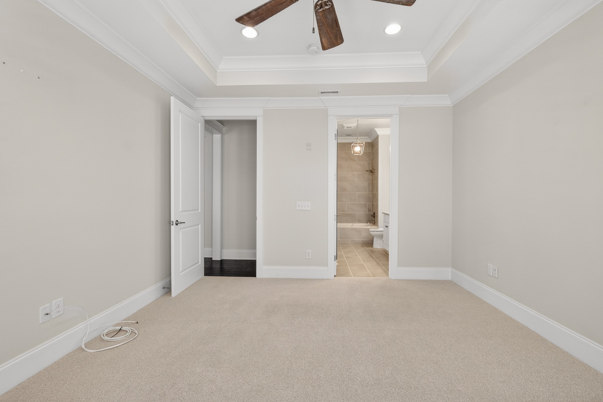 150 Front St Unit: 23