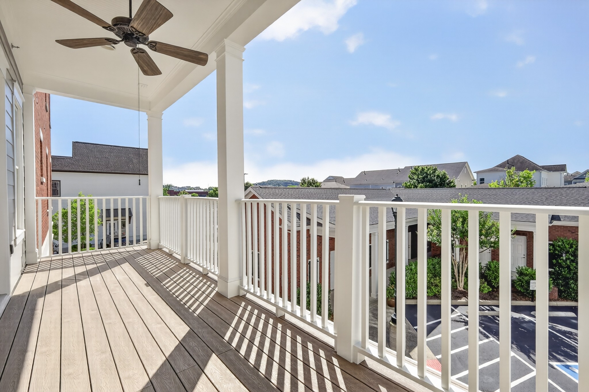 150 Front St Unit: 23
