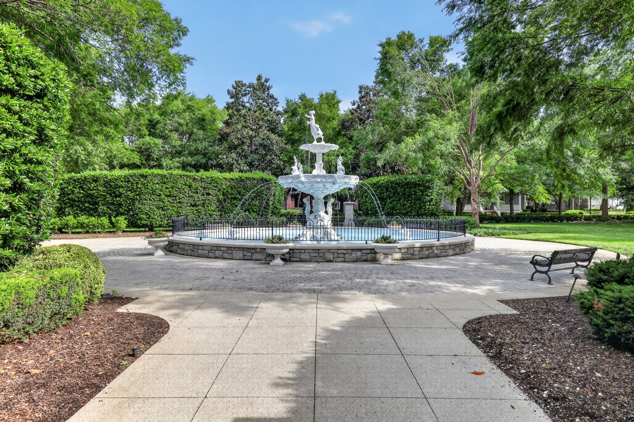 150 Front St Unit: 23