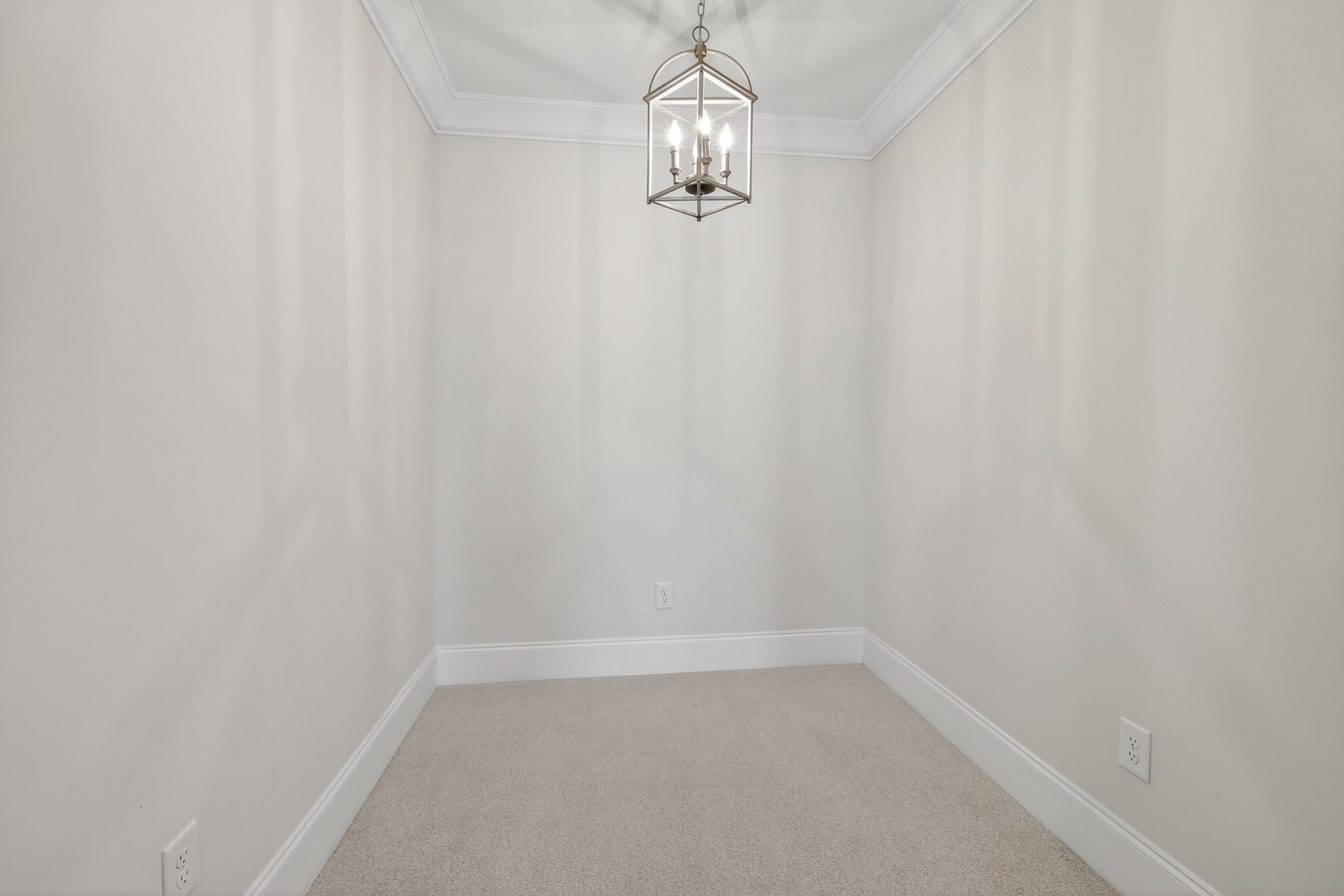 150 Front St Unit: 23