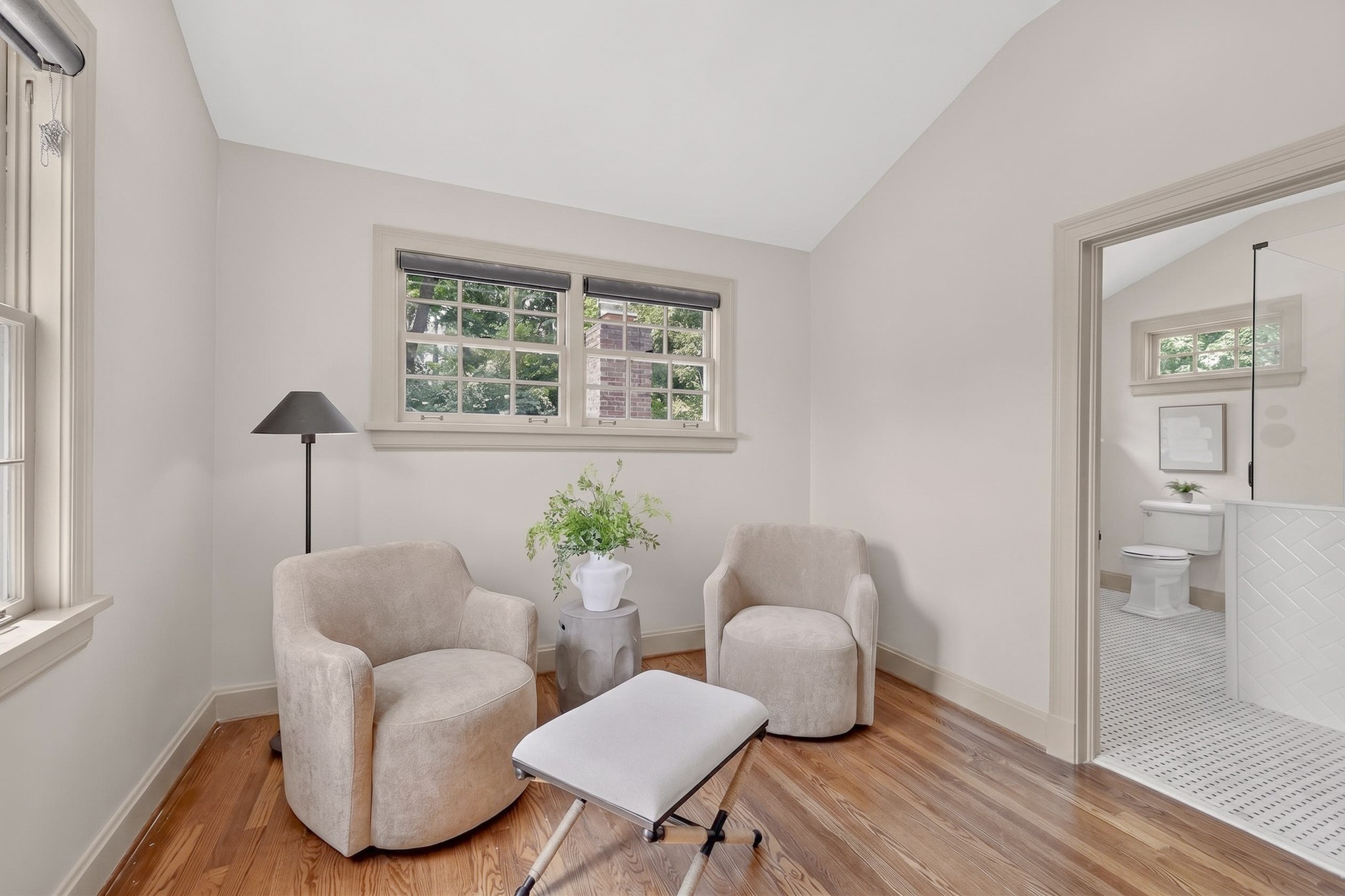1107 Clayton Ave