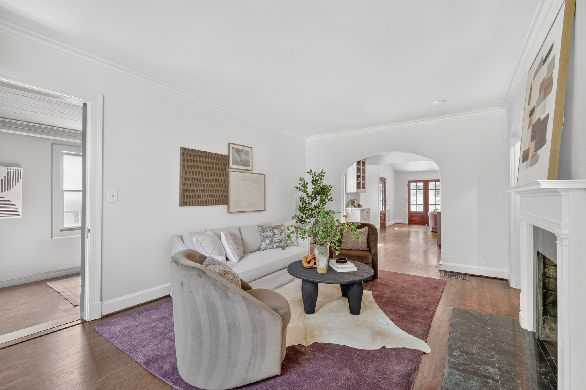1107 Clayton Ave