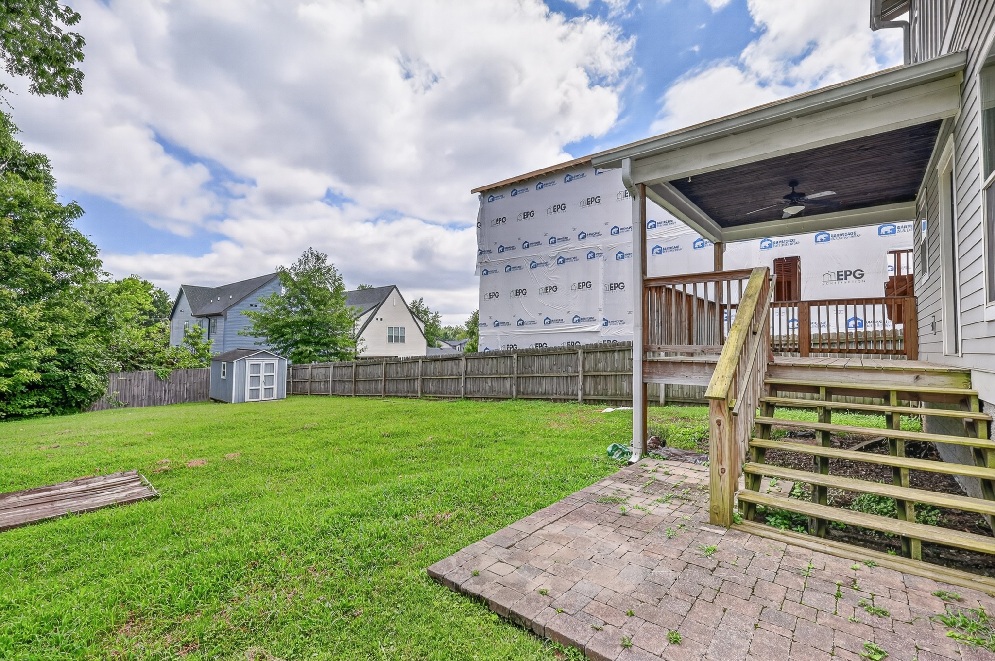 2409B Chapman Dr