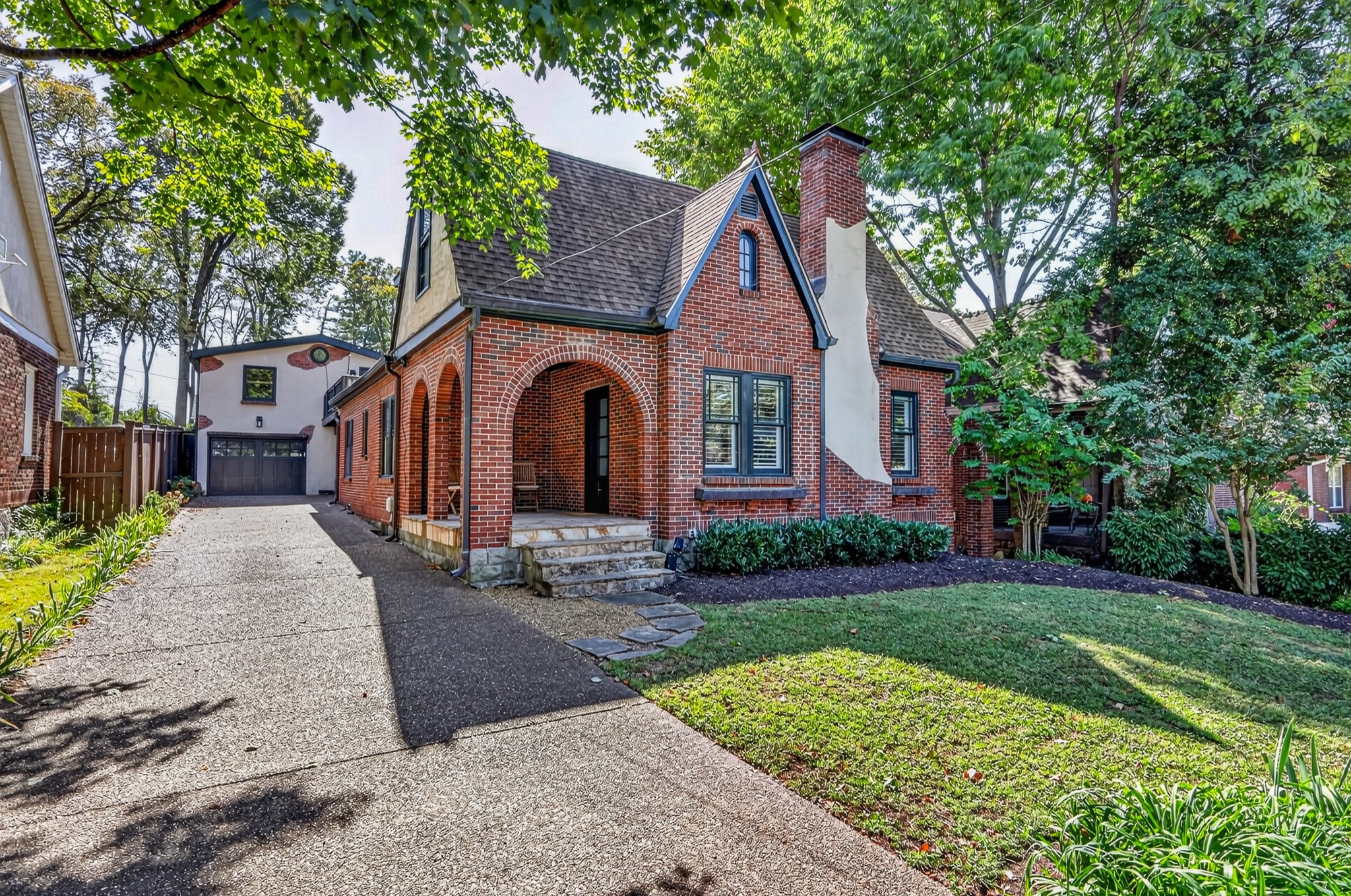 2803 Woodlawn Dr Nashville Tn Us 37215 Rtc3619523