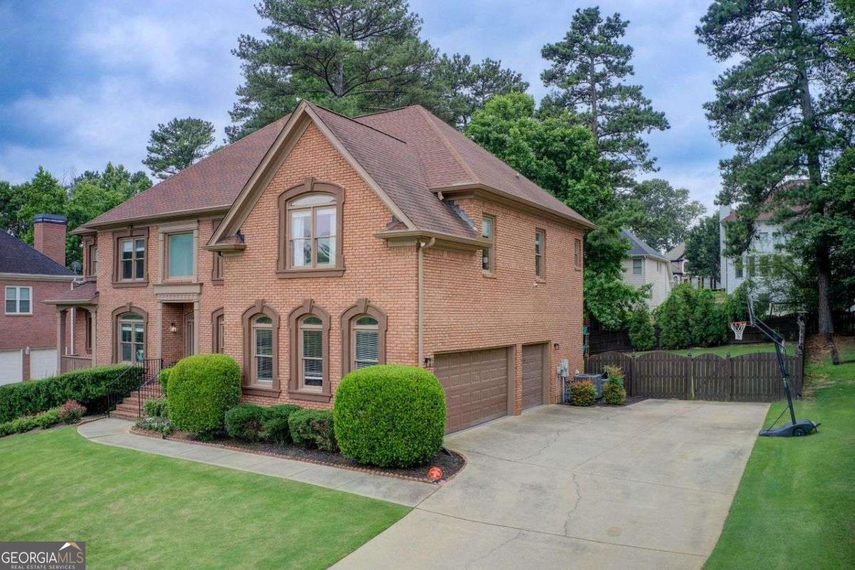 1952 SUGARSTONE Drive