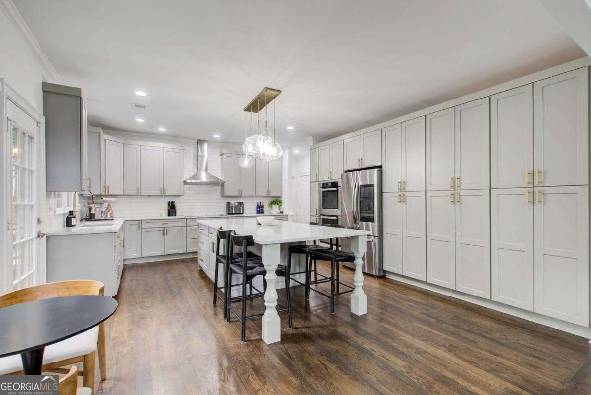 1952 SUGARSTONE Drive
