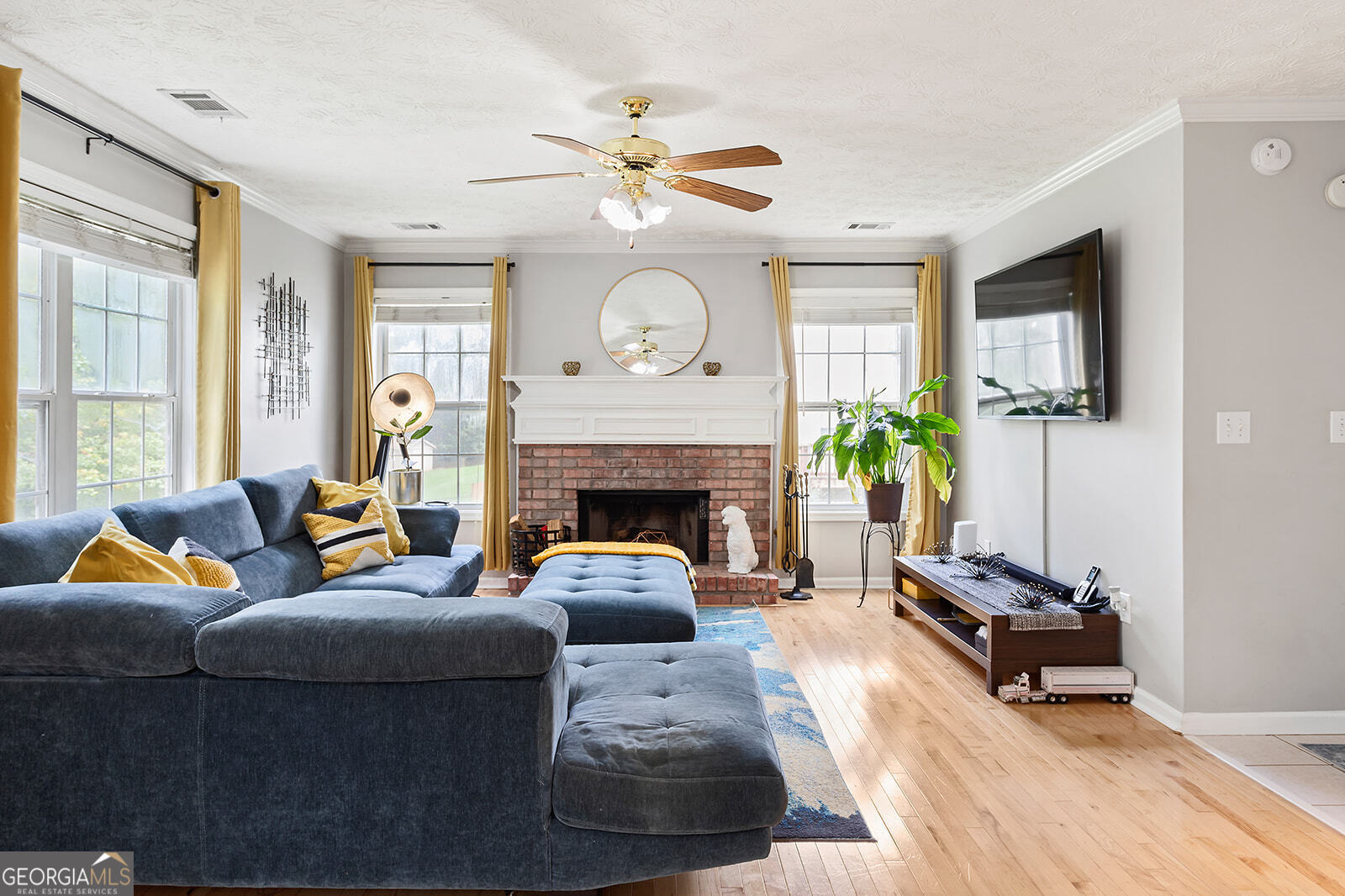 654 WEAVER FALLS Court