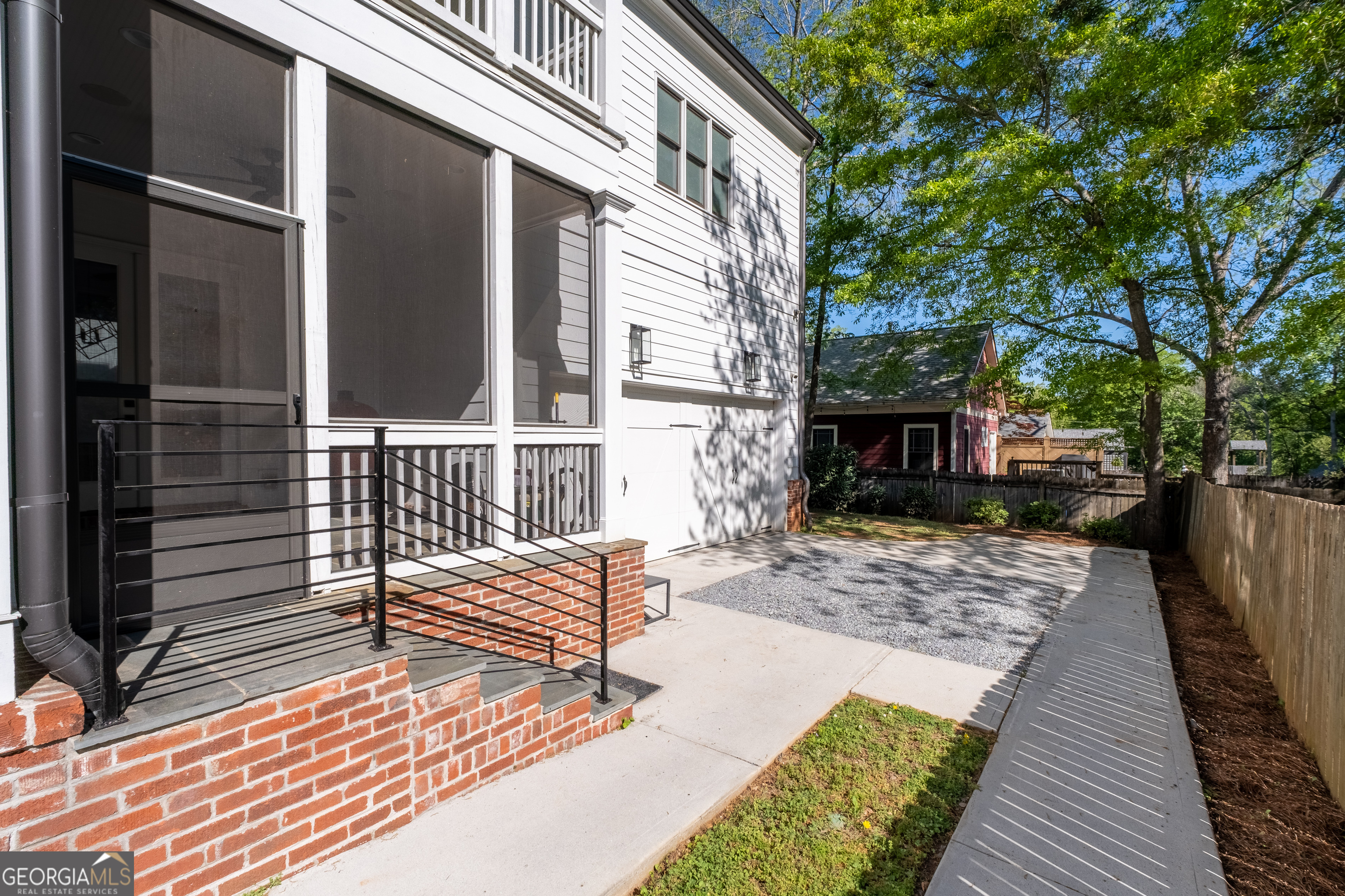 1464 Glenwood Avenue SE