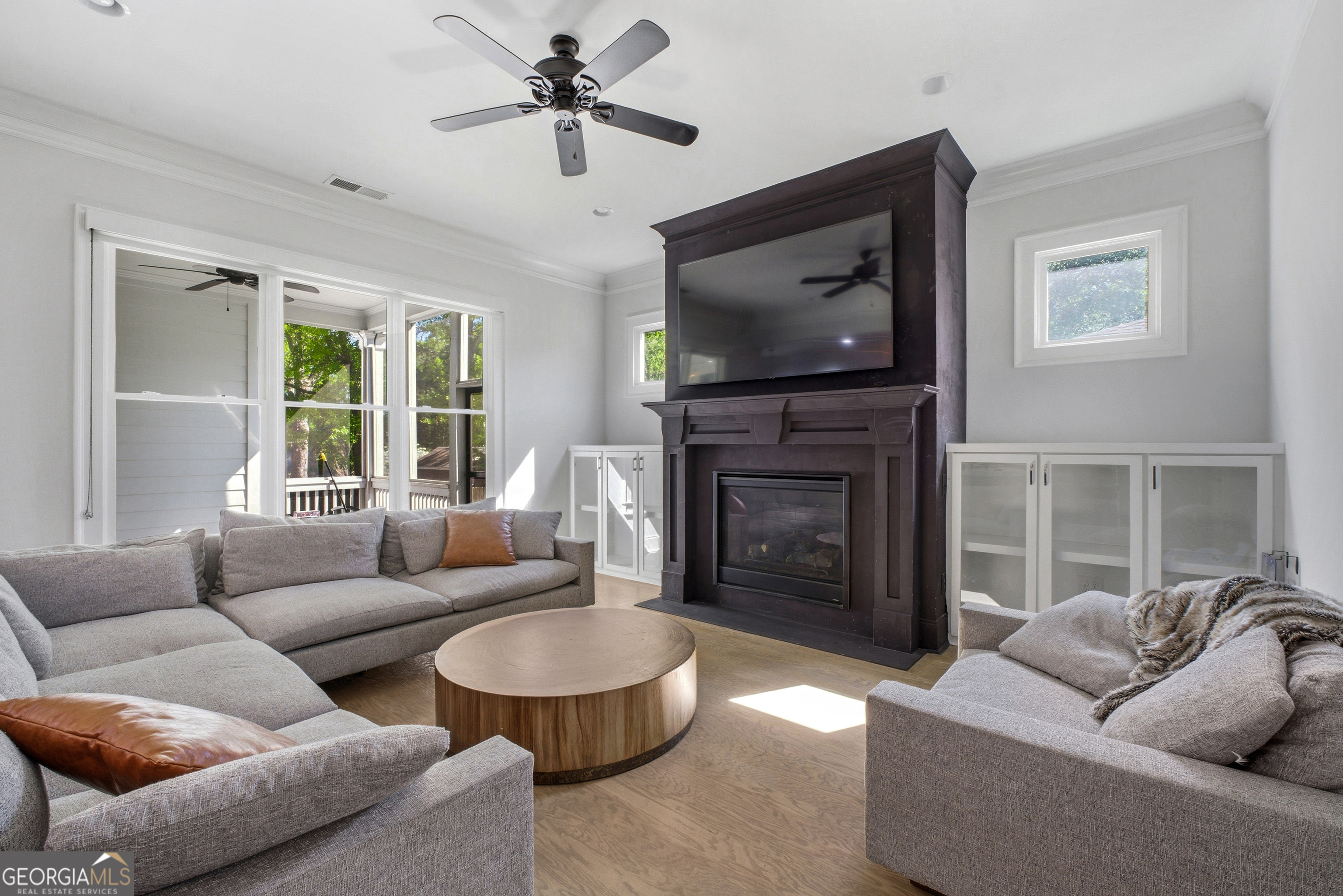 1464 Glenwood Avenue SE