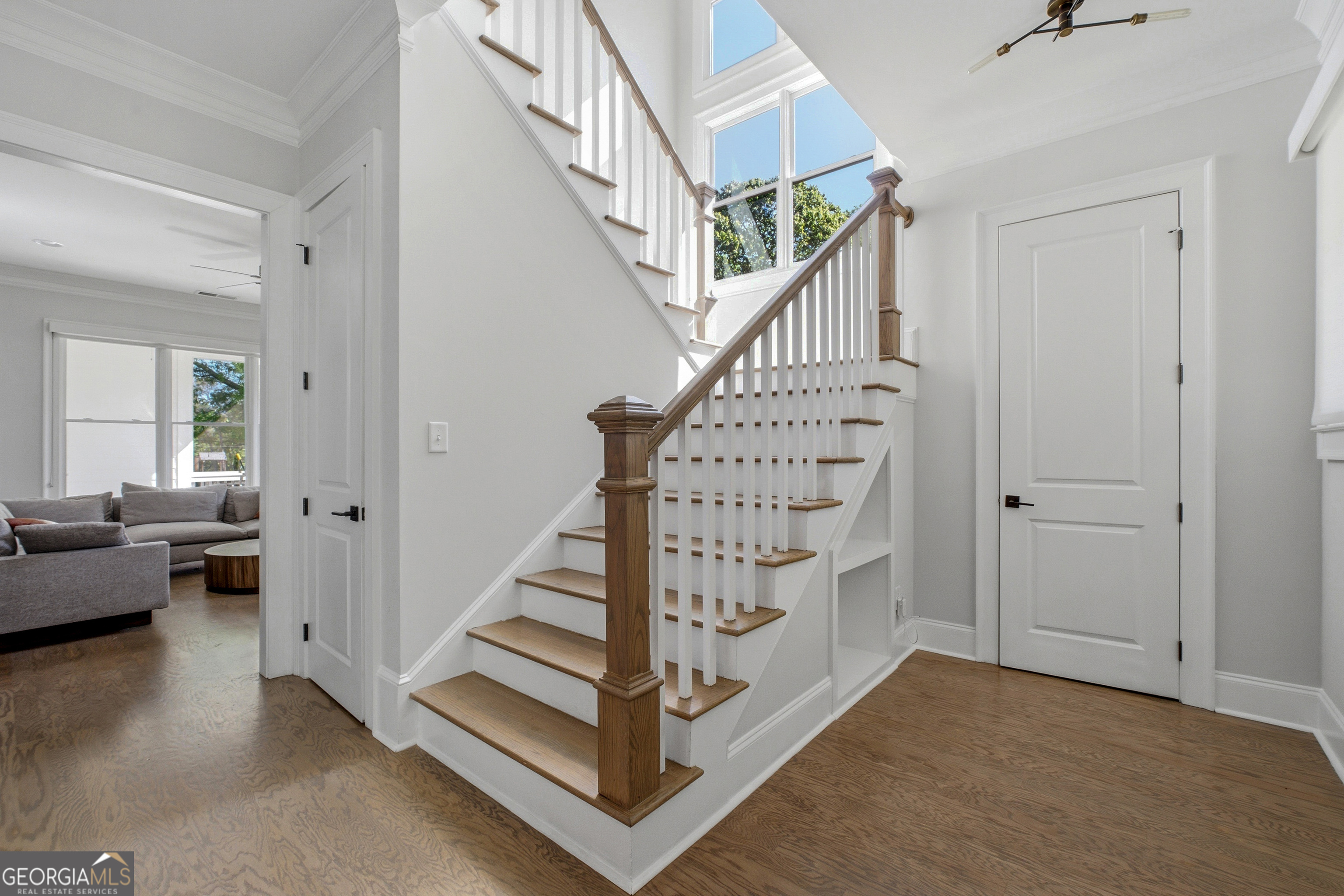 1464 Glenwood Avenue SE