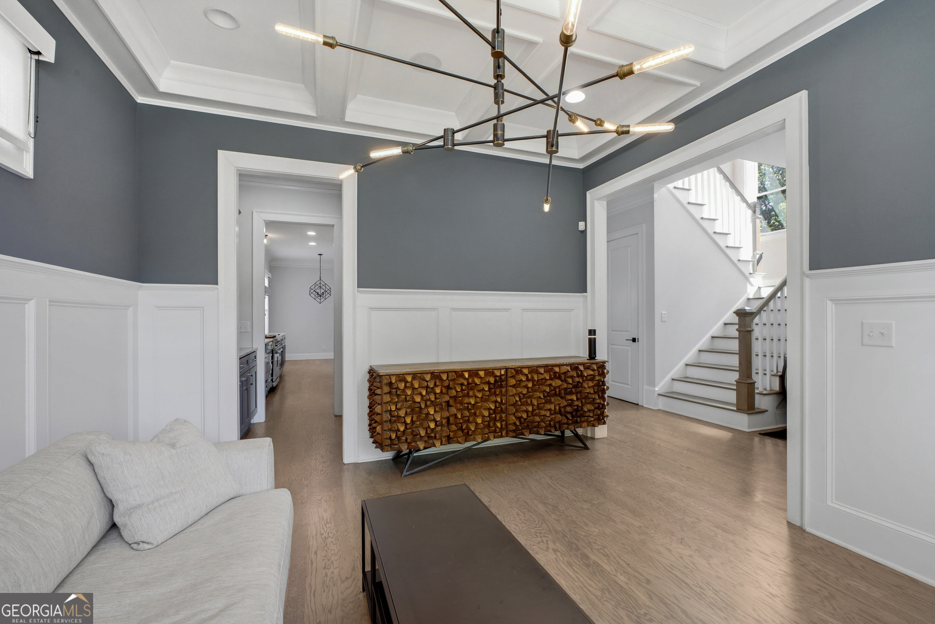 1464 Glenwood Avenue SE