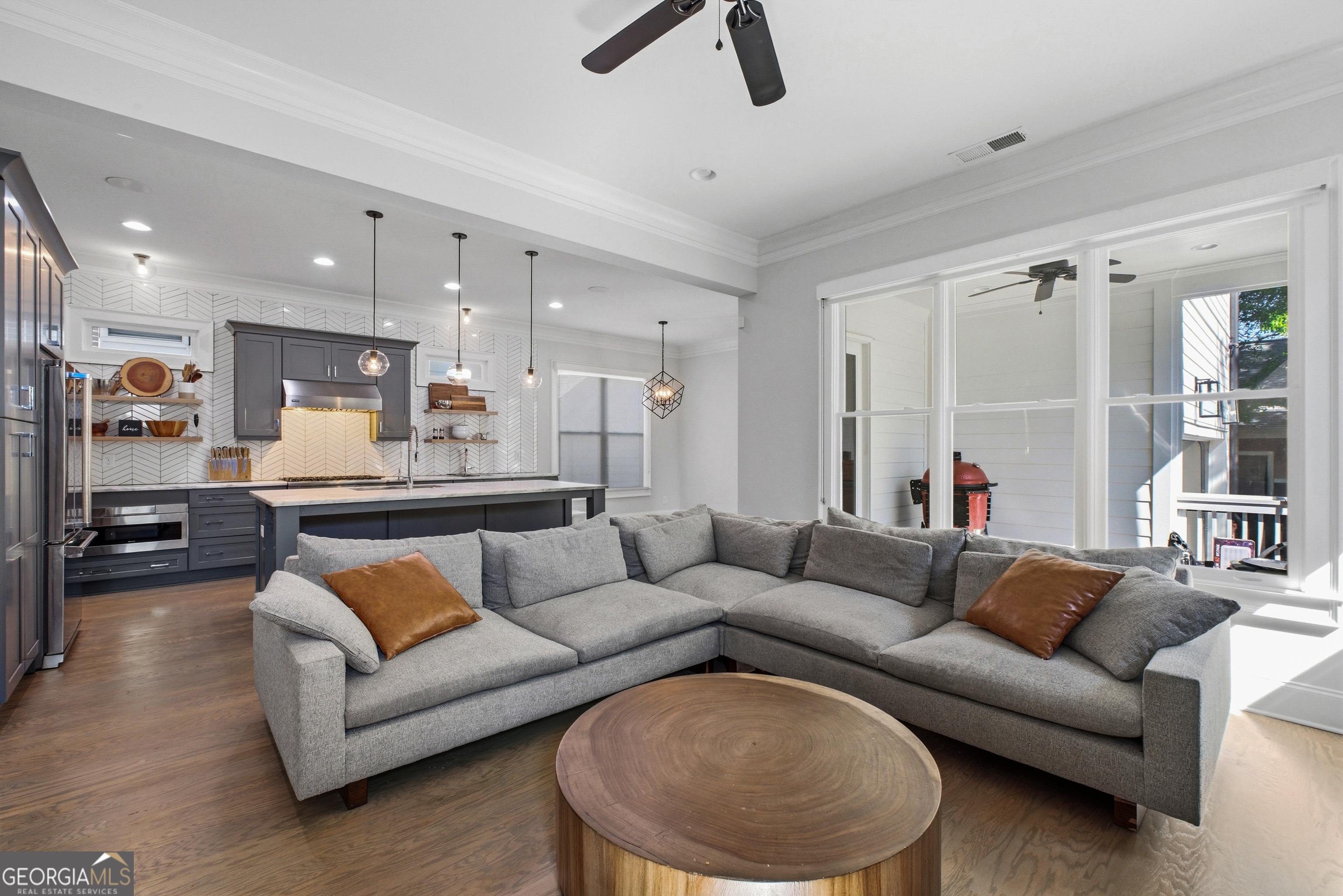 1464 Glenwood Avenue SE