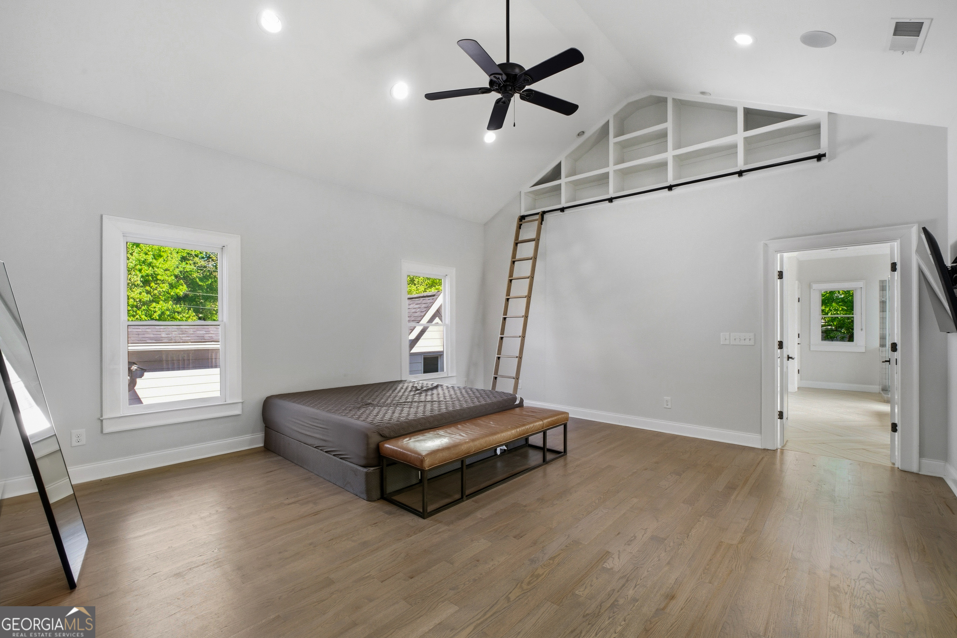 1464 Glenwood Avenue SE