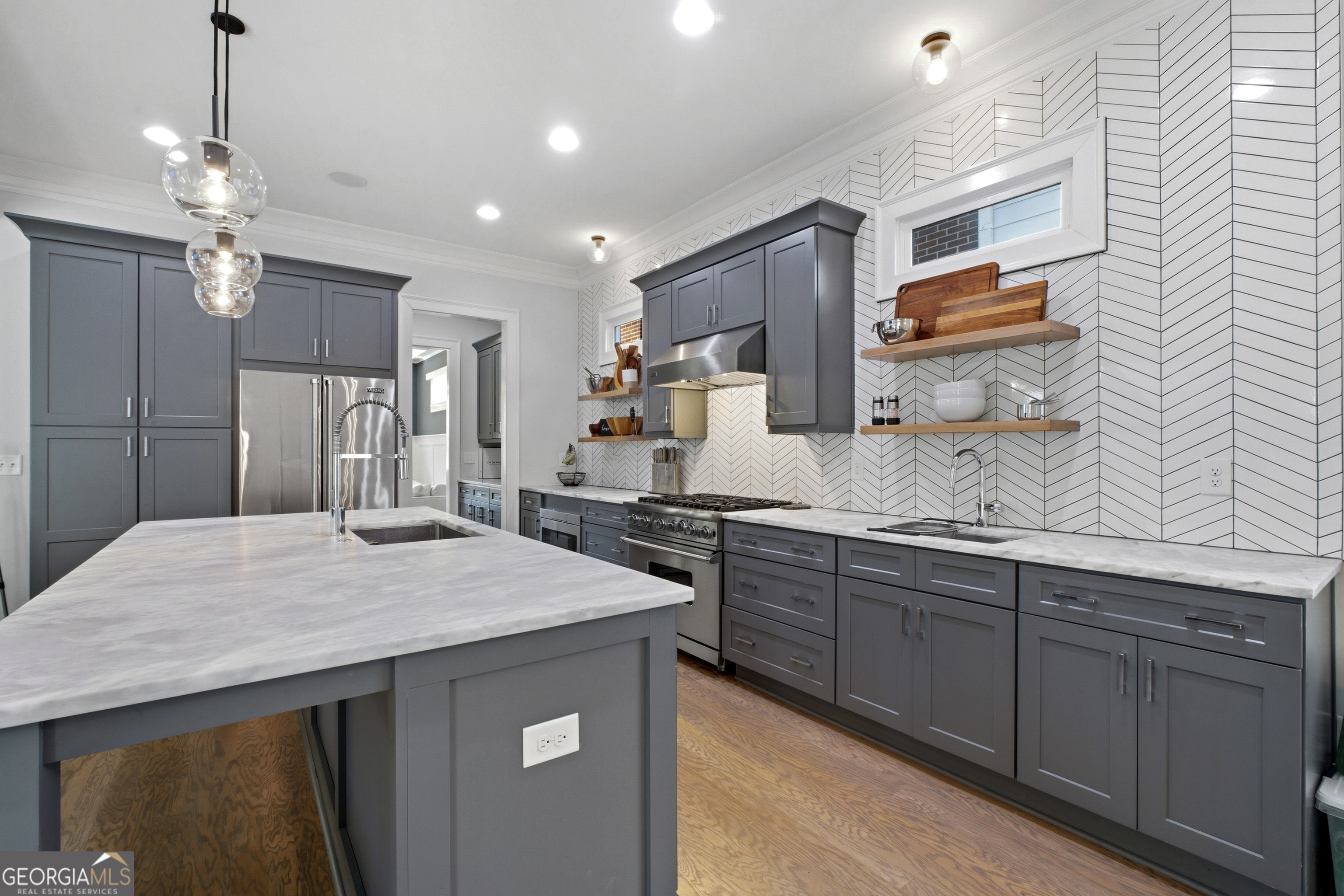 1464 Glenwood Avenue SE