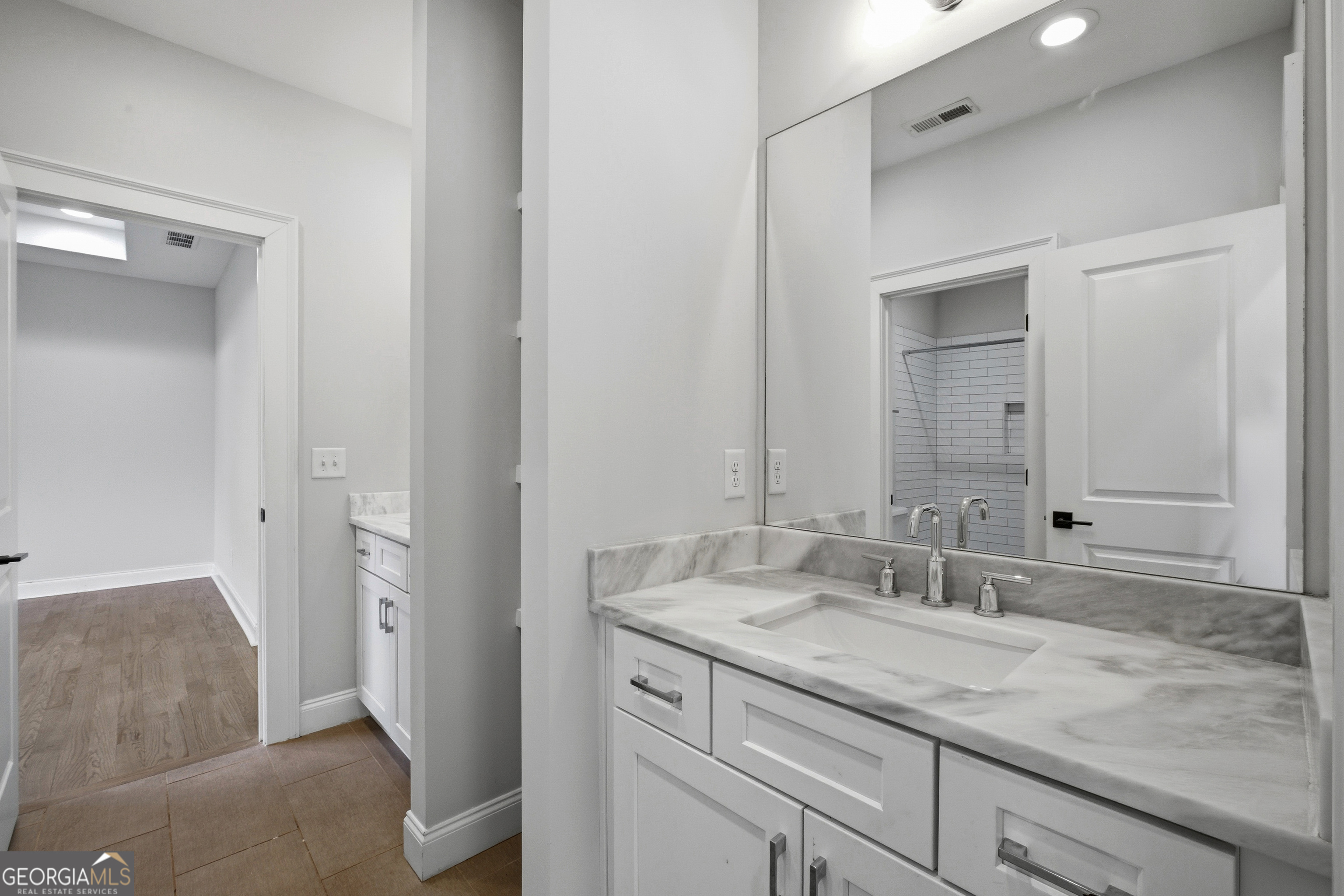 1464 Glenwood Avenue SE