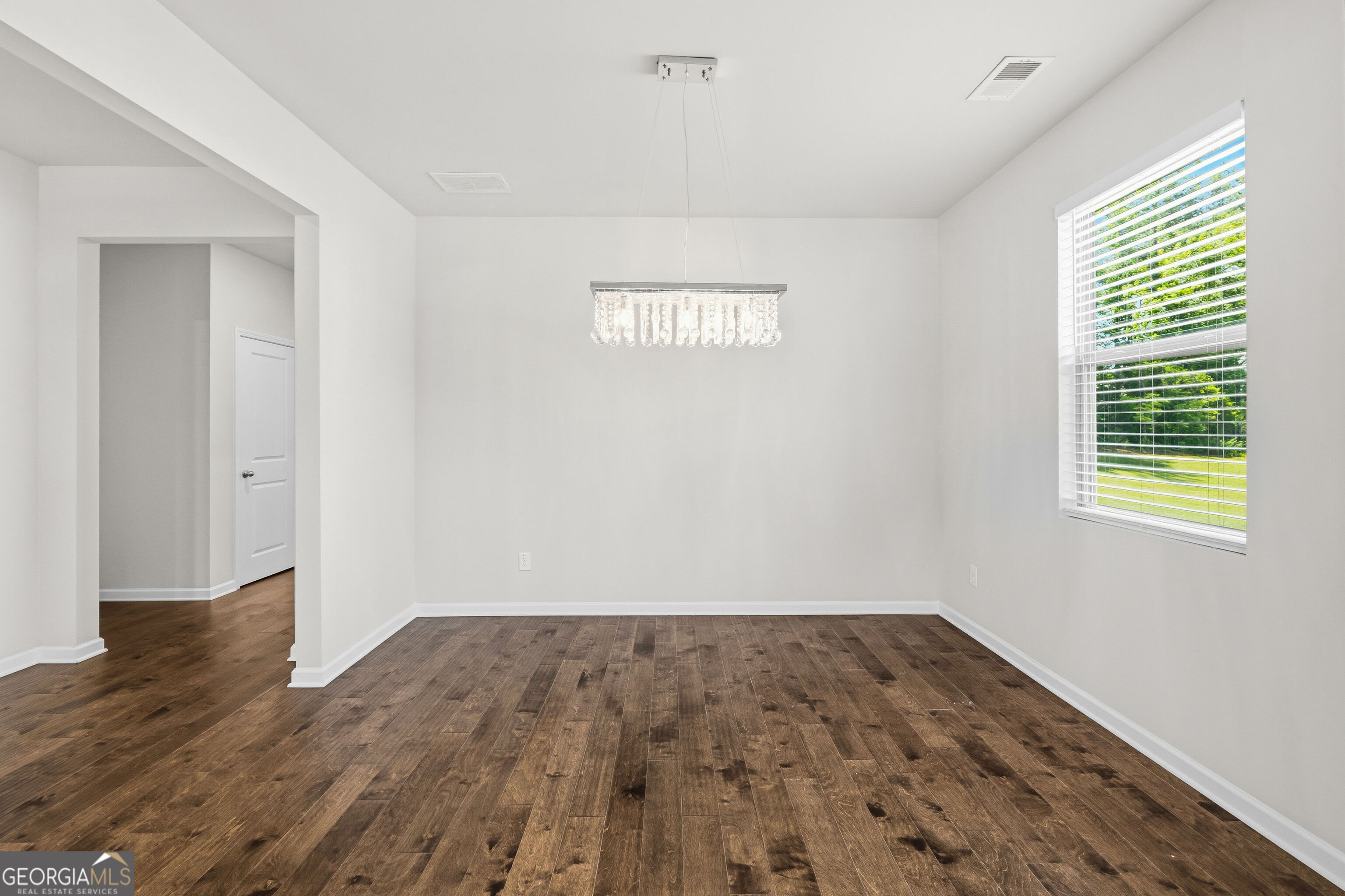 541 Noblewood Drive
