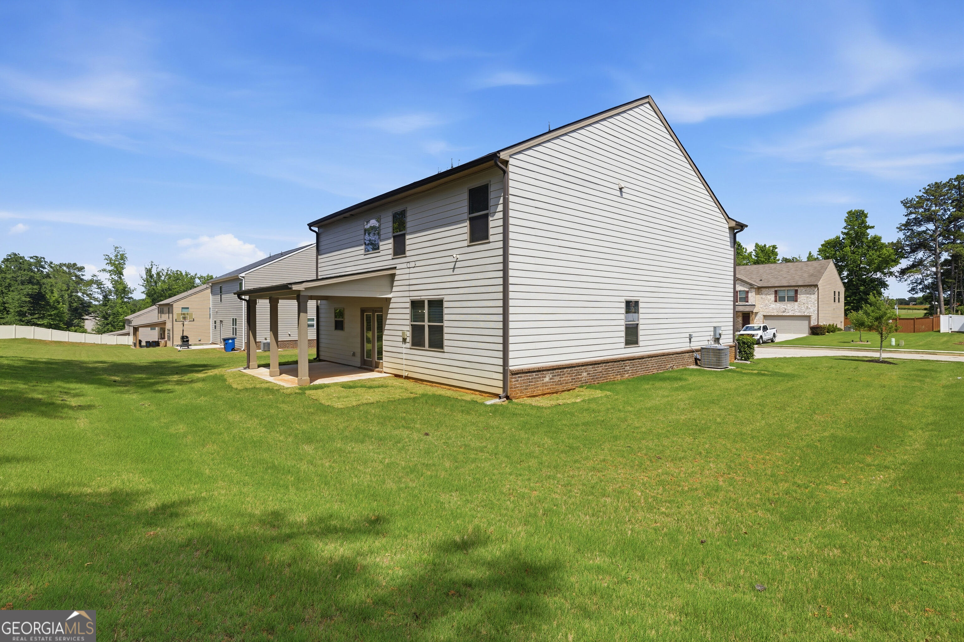 541 Noblewood Drive