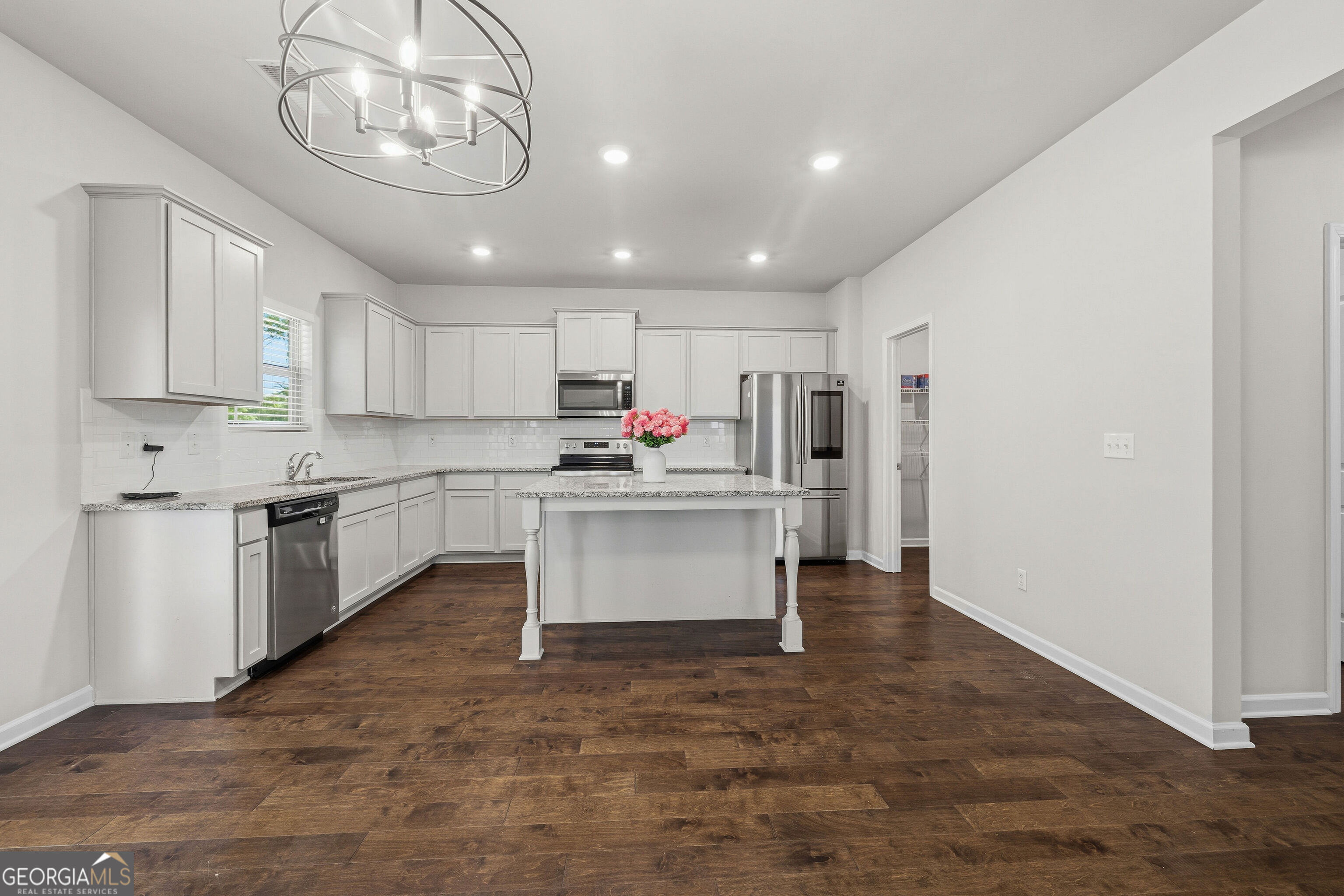 541 Noblewood Drive