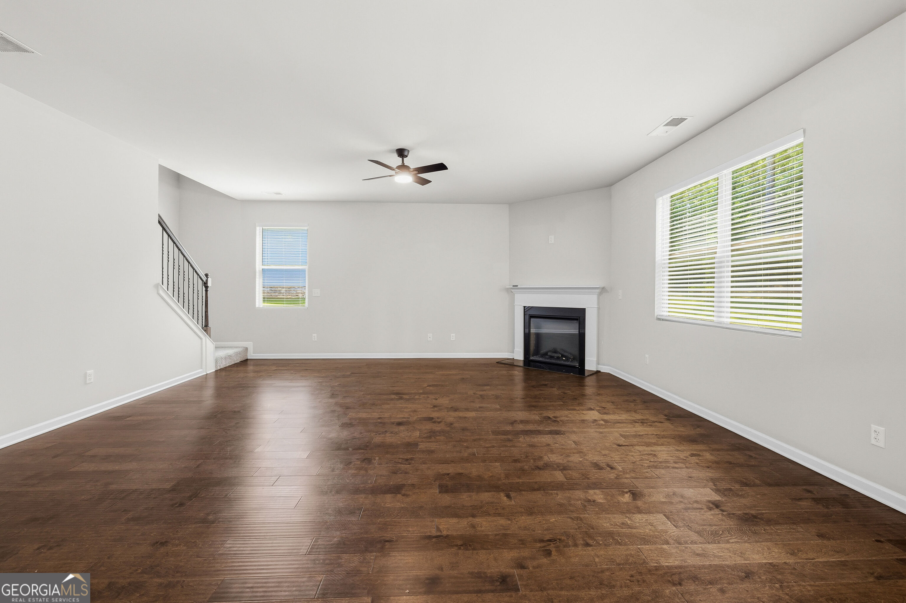 541 Noblewood Drive