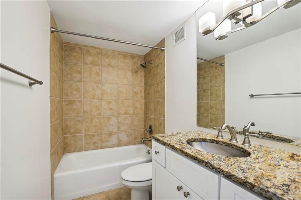 2479 Peachtree Road NE Unit 702
