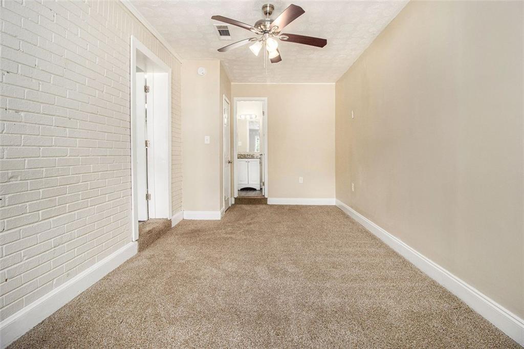 2912 SPRINGSIDE SE