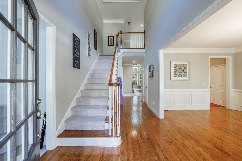 9823 Forest Hill Drive