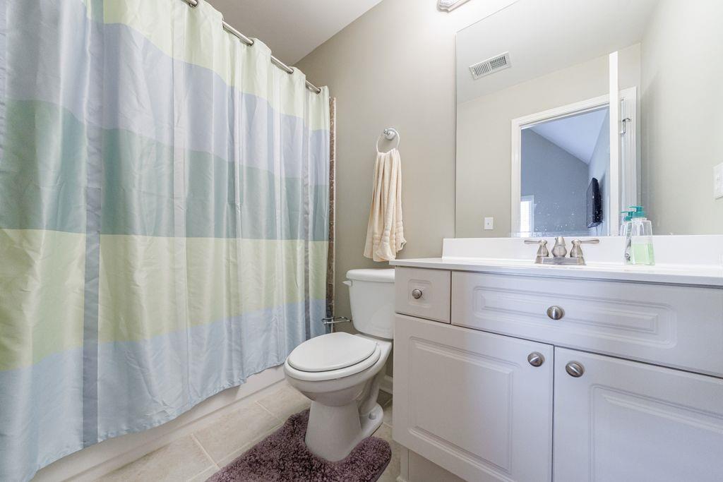 9823 Forest Hill Drive