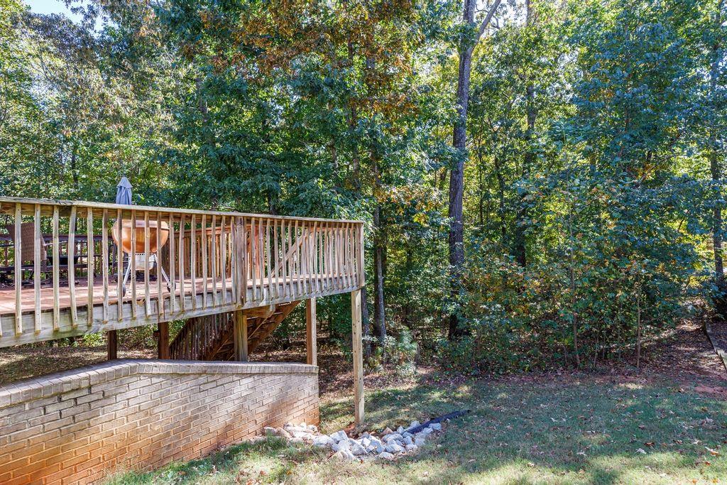 9823 Forest Hill Drive