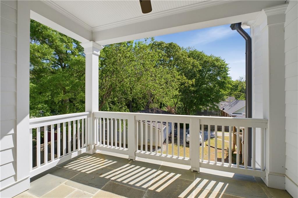 1464 Glenwood Avenue SE