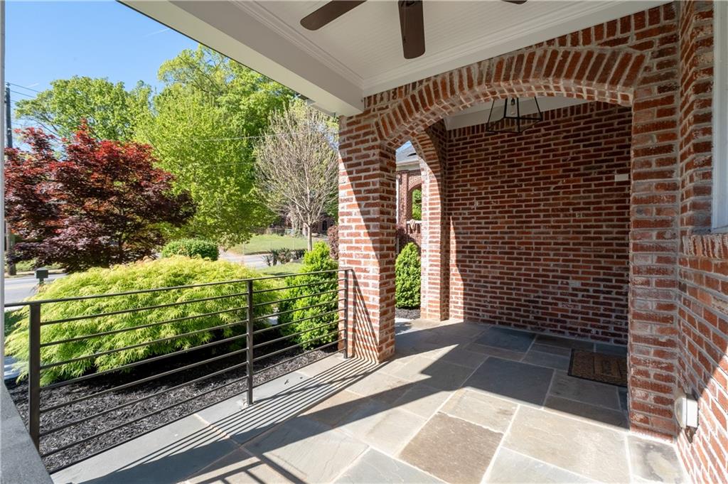 1464 Glenwood Avenue SE