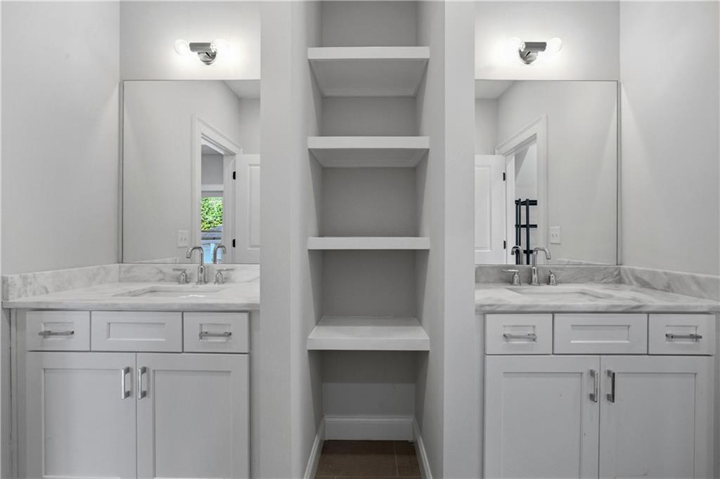 1464 Glenwood Avenue SE