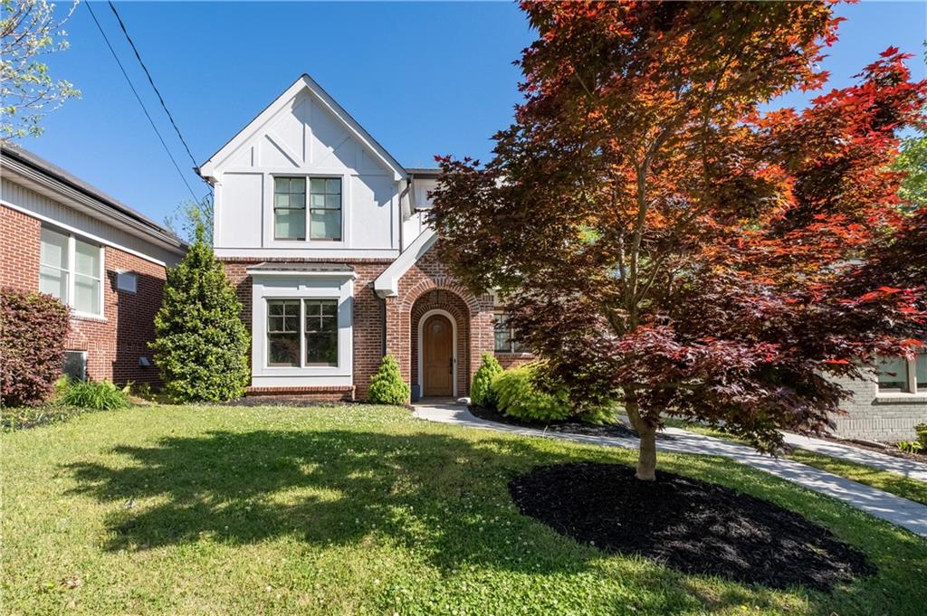 1464 Glenwood Avenue SE