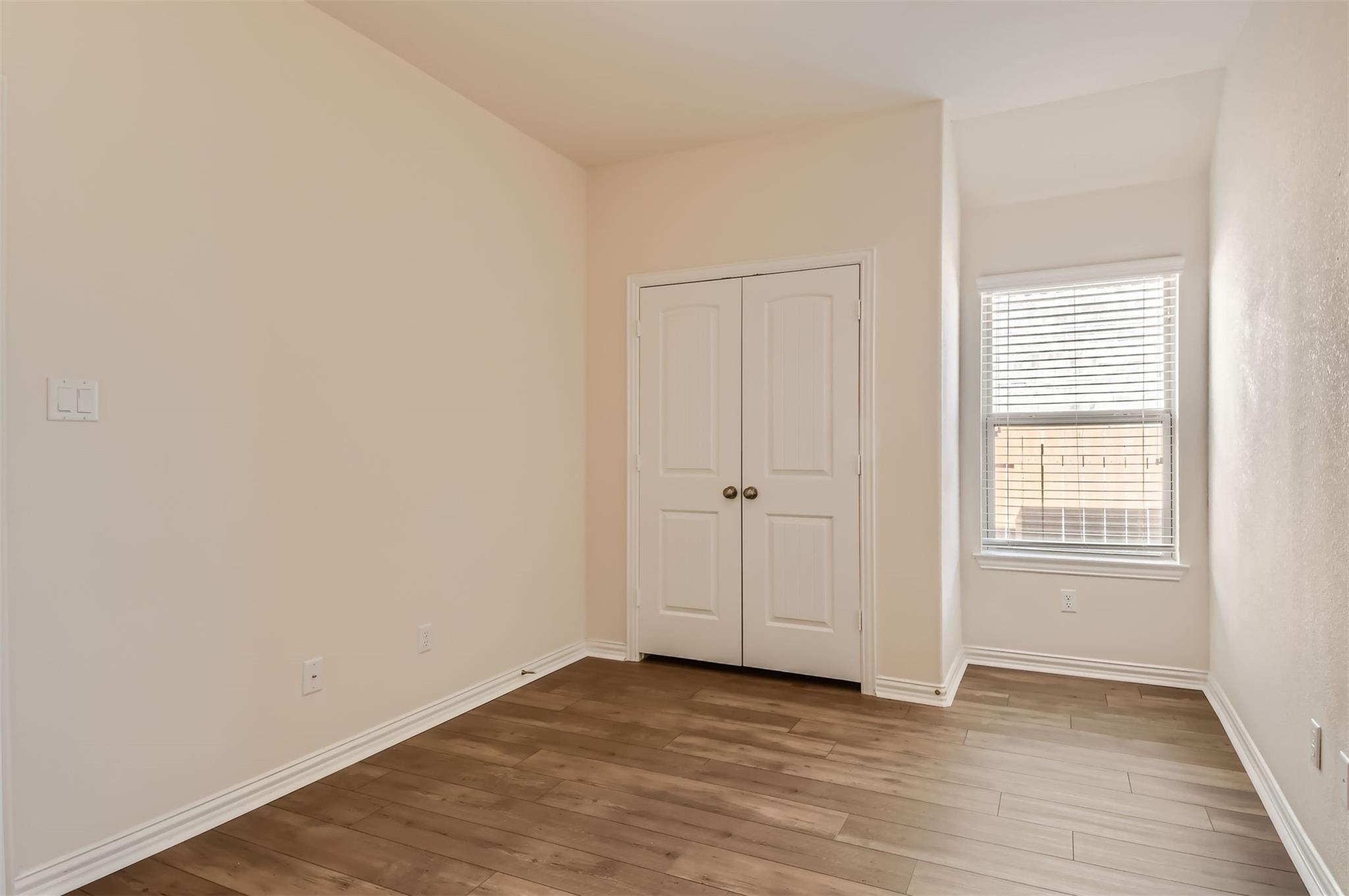 113 Lily Turf CV