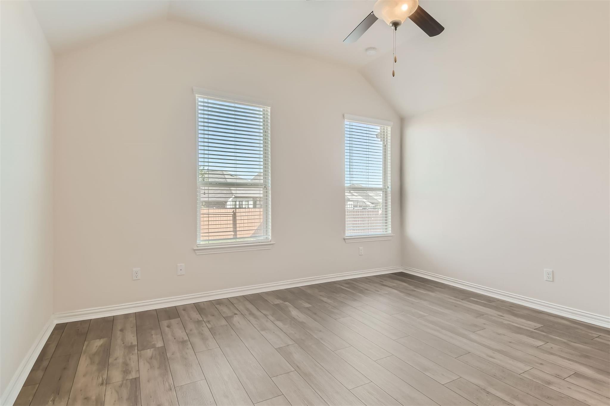 113 Lily Turf CV