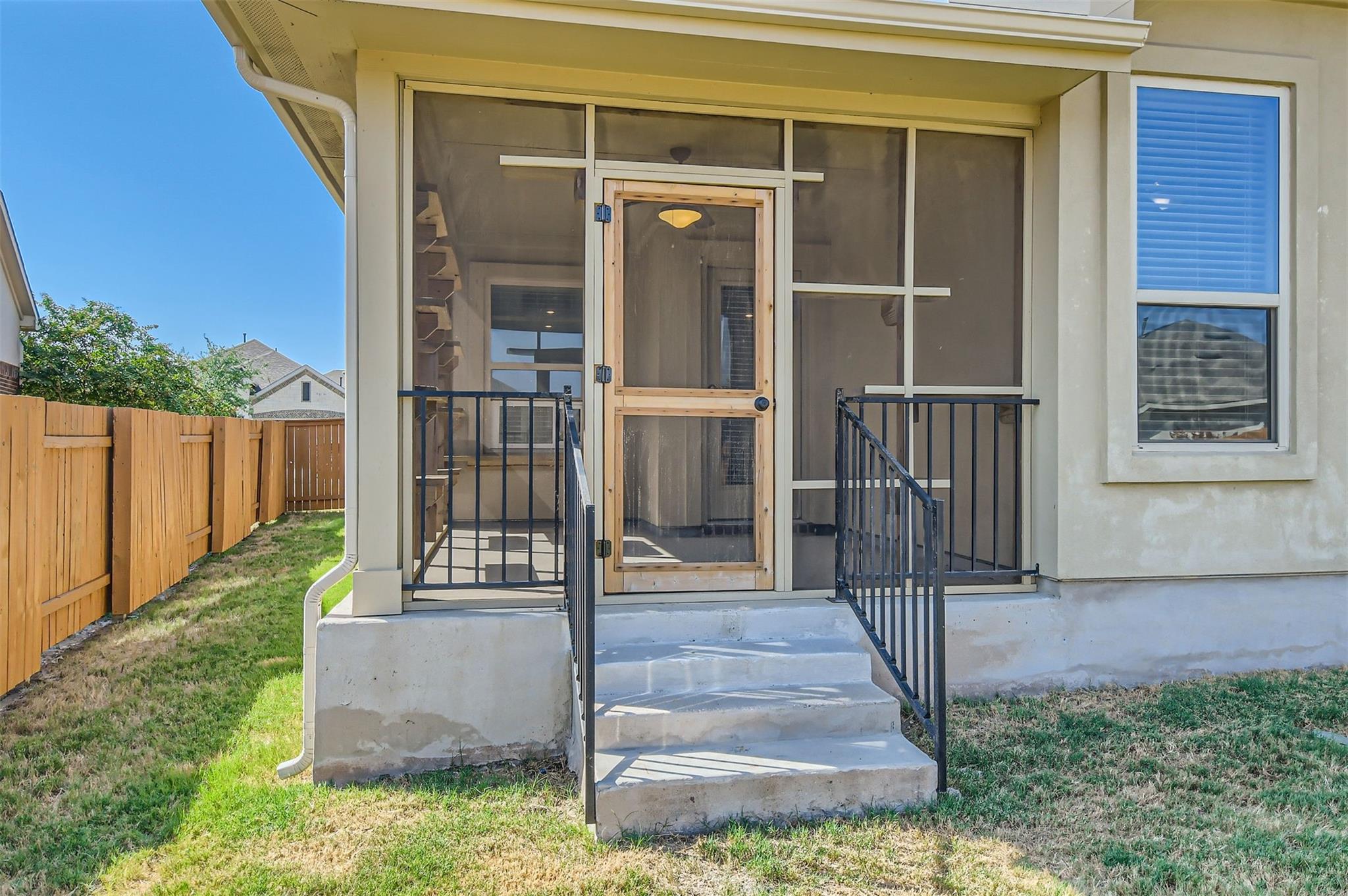 113 Lily Turf CV