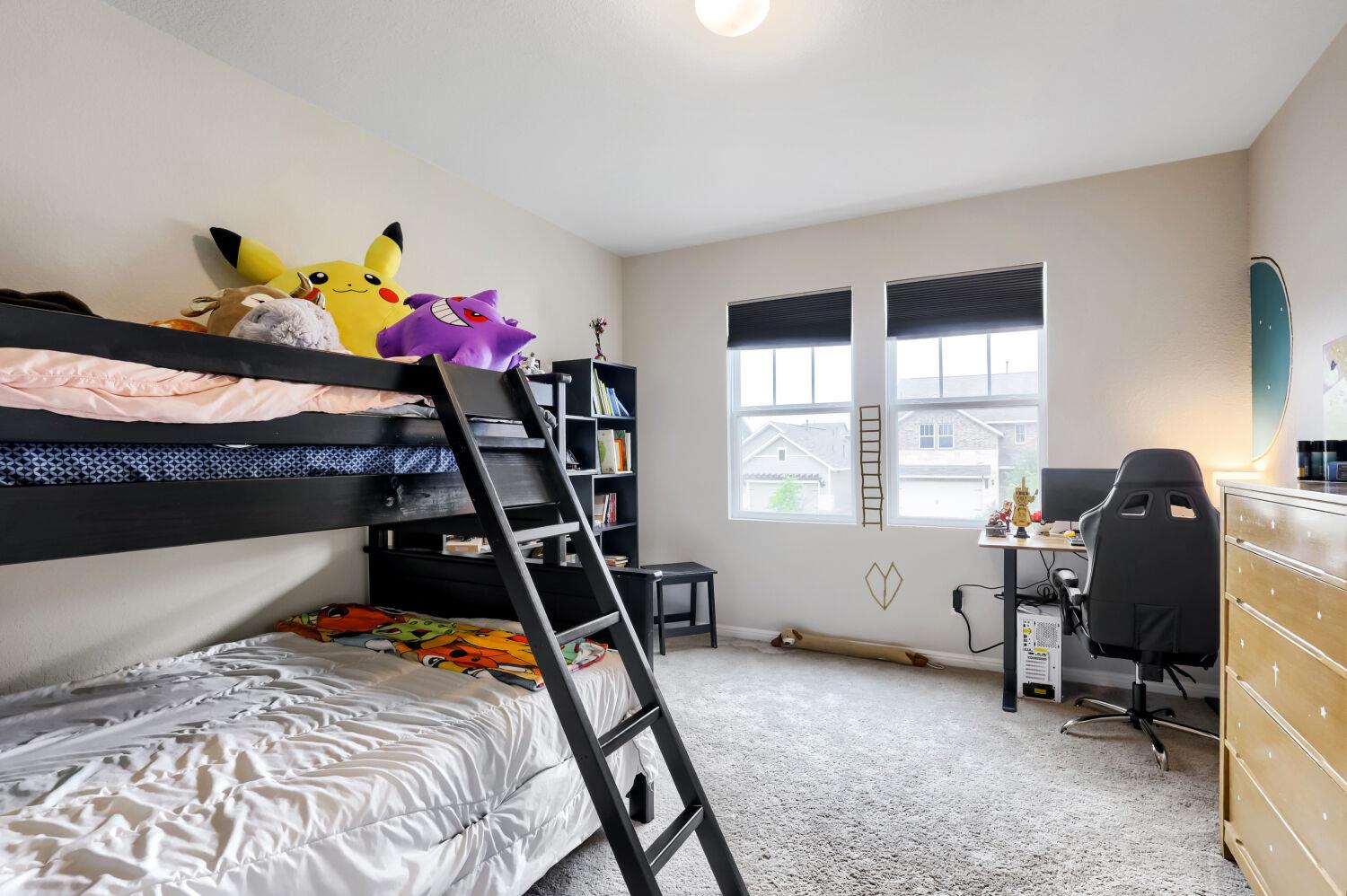 2432 Berryville LN