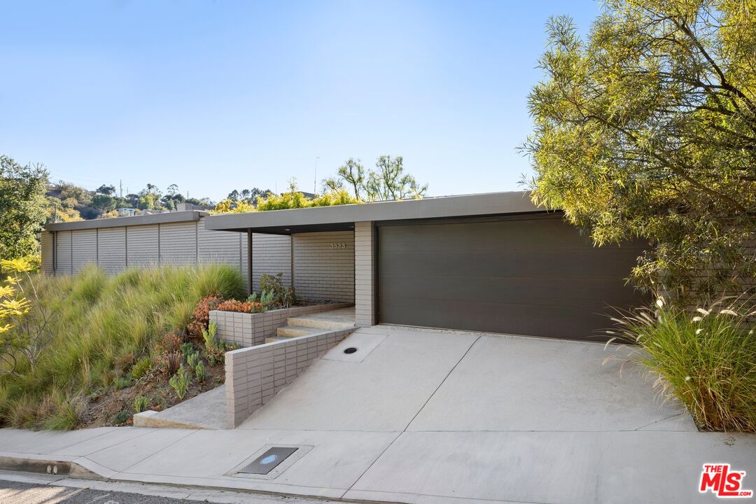 3523 Beverly Ridge Dr