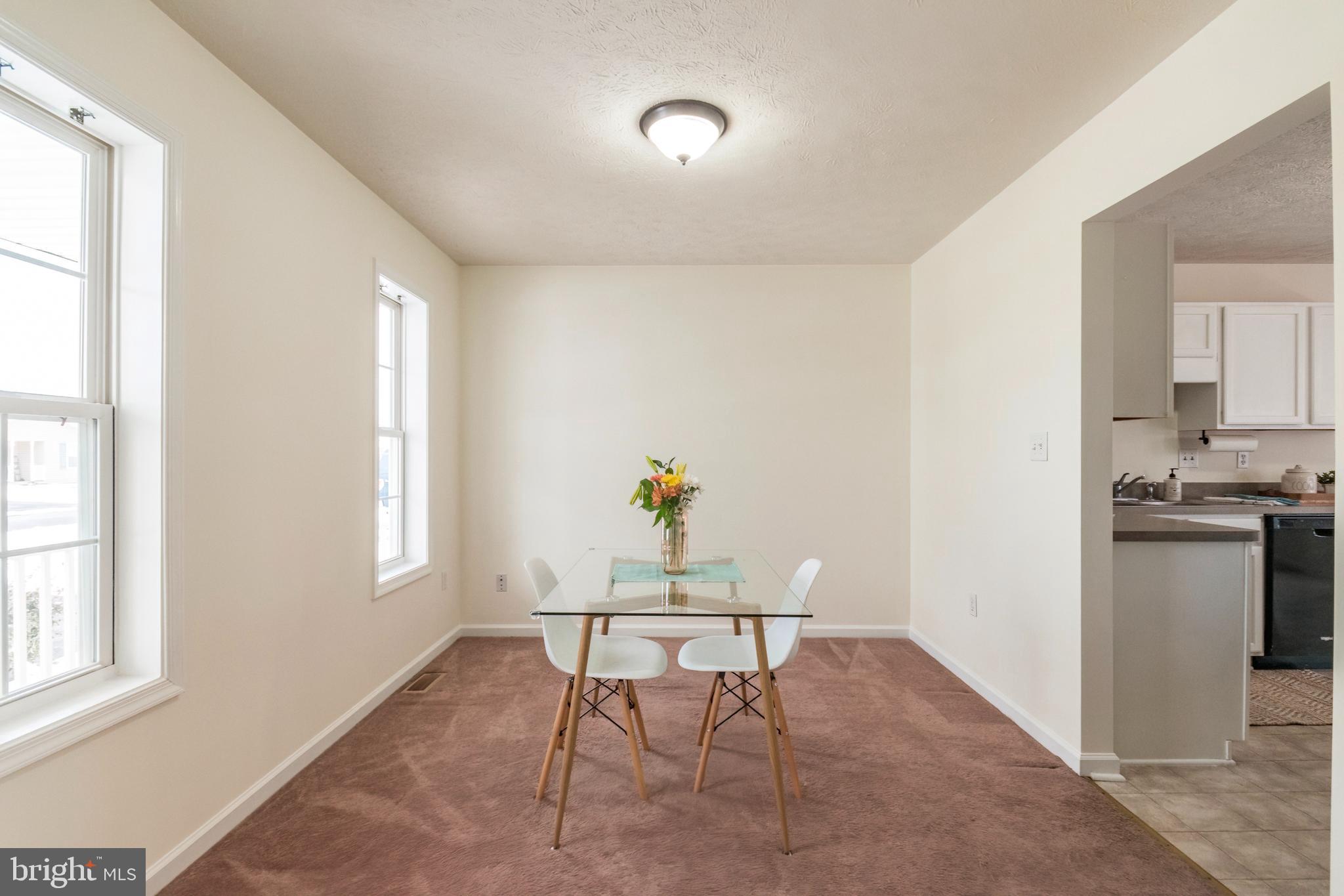 142 Alcott Ave