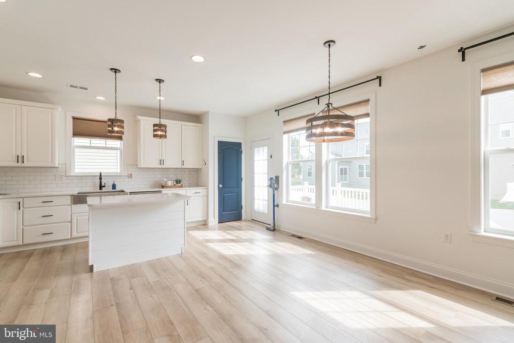 109 Darden Ct W