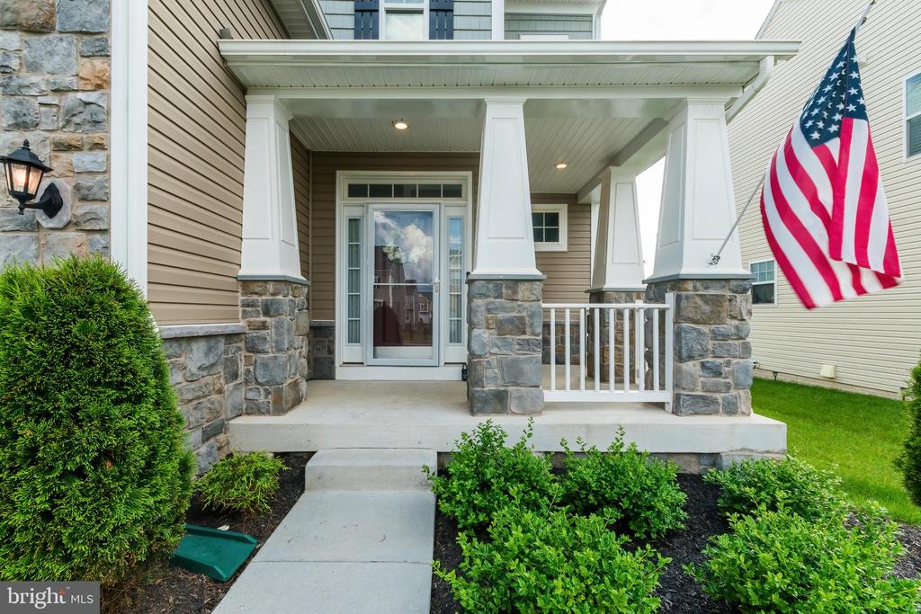 109 Darden Ct W