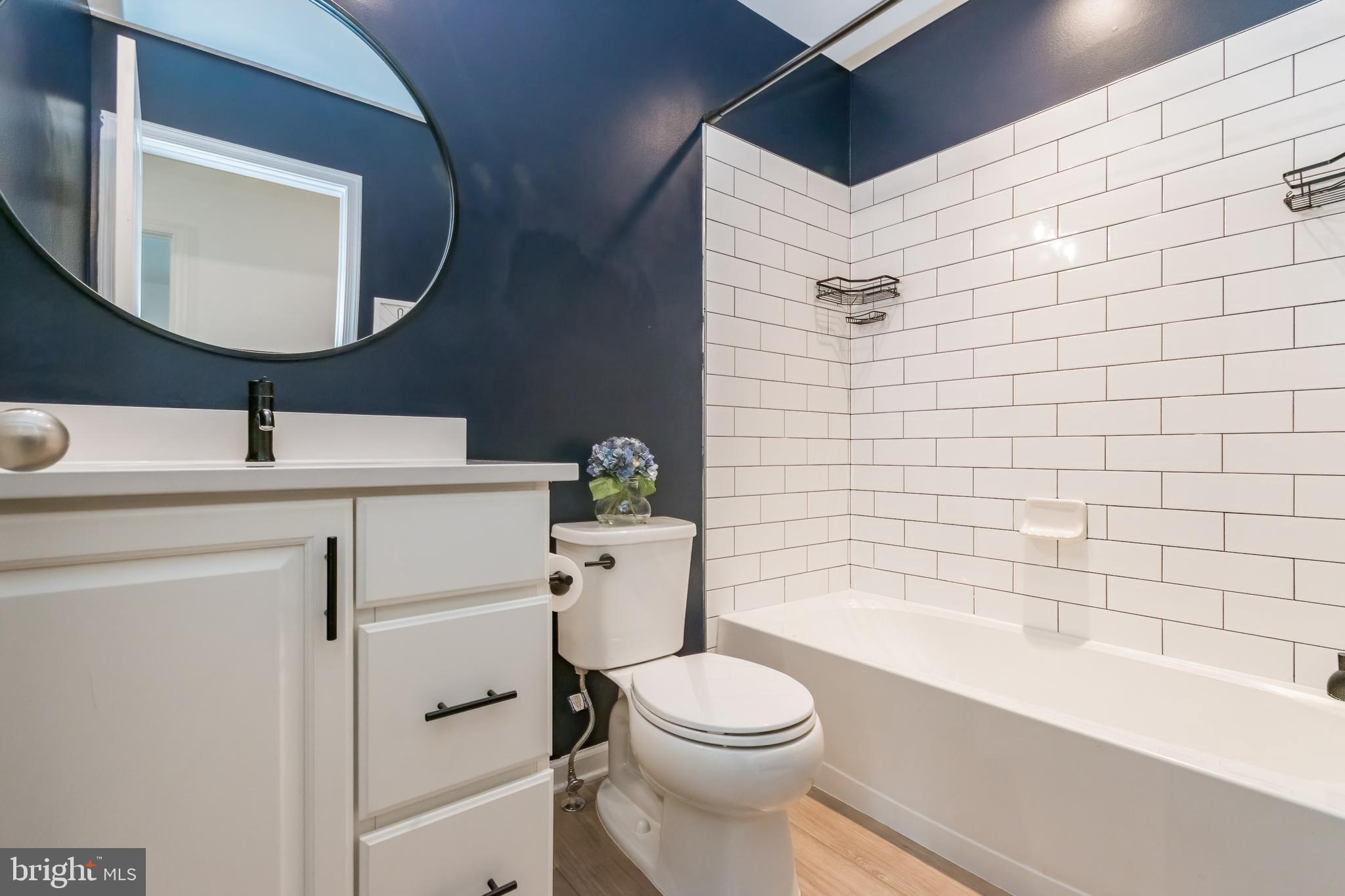 109 Darden Ct W