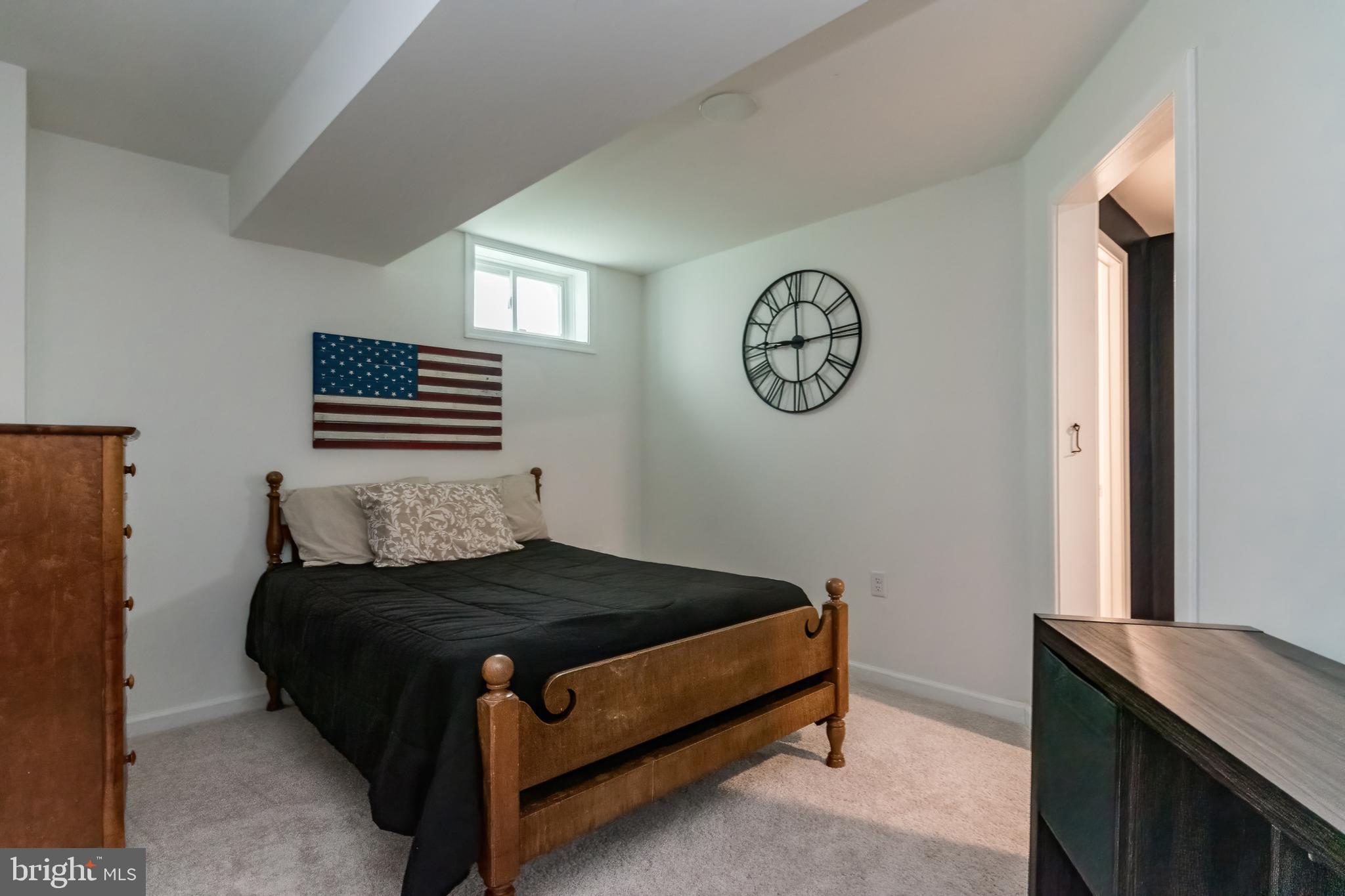 109 Darden Ct W