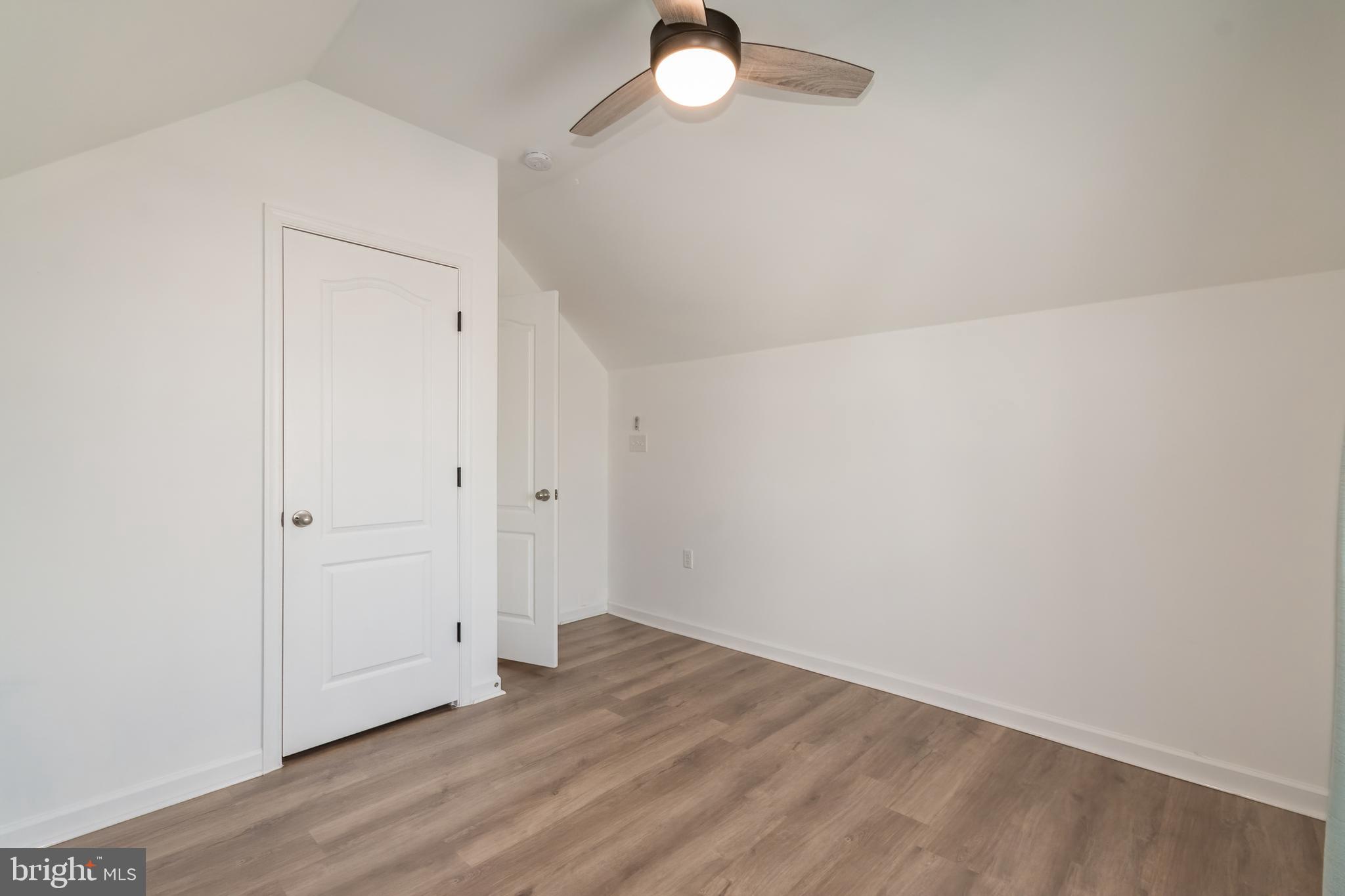 109 Darden Ct W